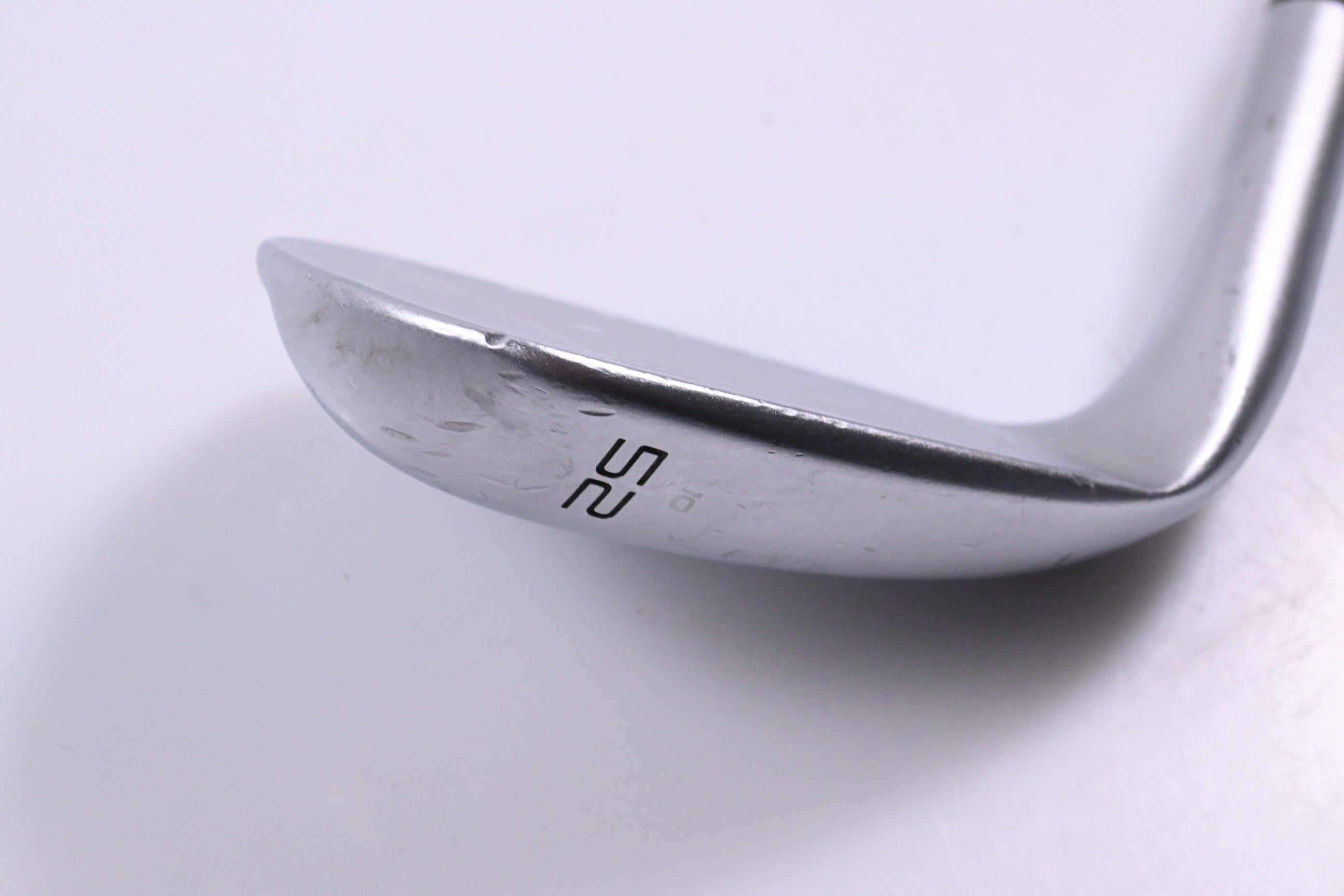 Inesis 900 Gap Wedge / 52 Degree / Stiff Flex NS Pro 1050GH Shaft