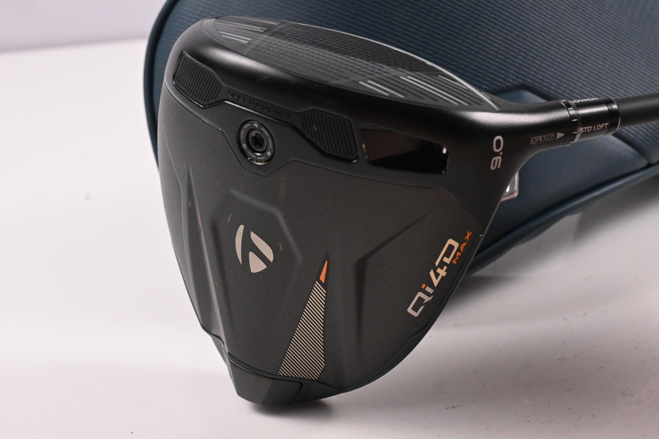 Taylormade Qi4D Max Driver / 9 Degree / Stiff Flex REAX Blue 50 Shaft