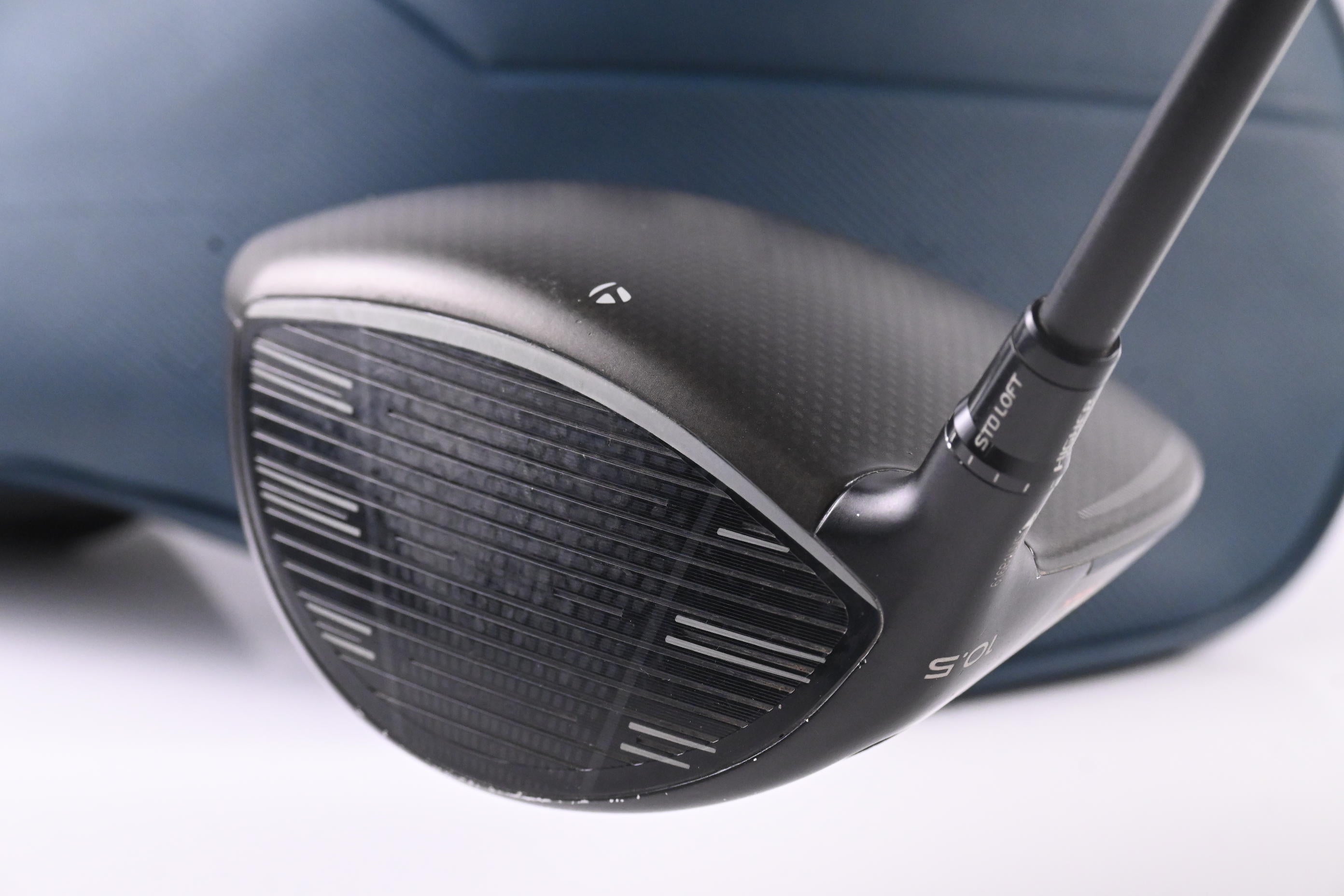 Taylormade Qi4D Max Driver / 10.5 Degree / Regular Flex Cypher 50 Shaft
