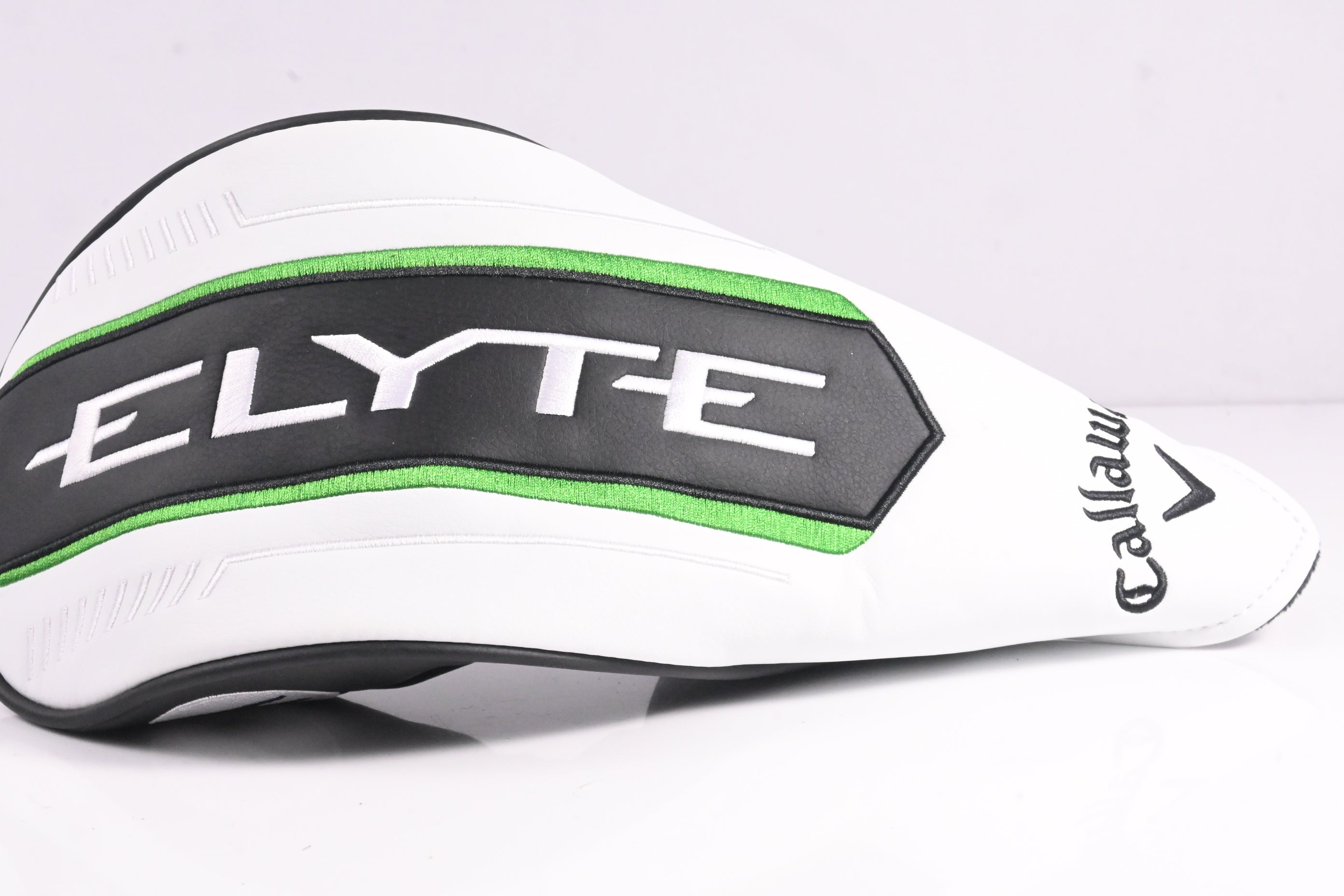Callaway Elyte X Driver / 10.5 Degree / Regular Flex Vanquish 4 Shaft