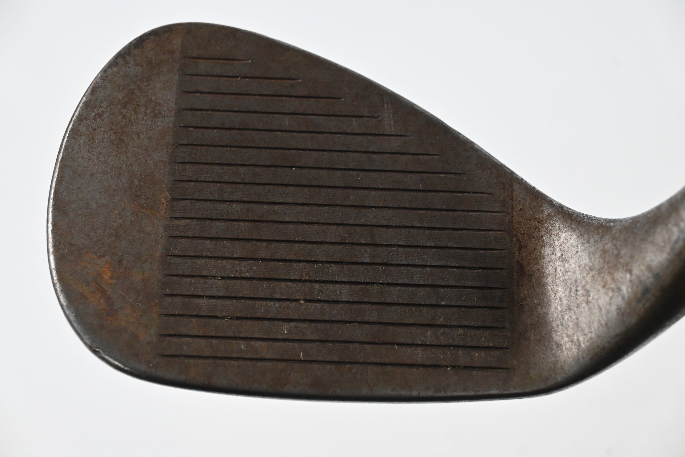 Titleist Vokey SM10 Sand Wedge / 54 Degree / Stiff Flex N.S.PRO Modus3 Tour 105