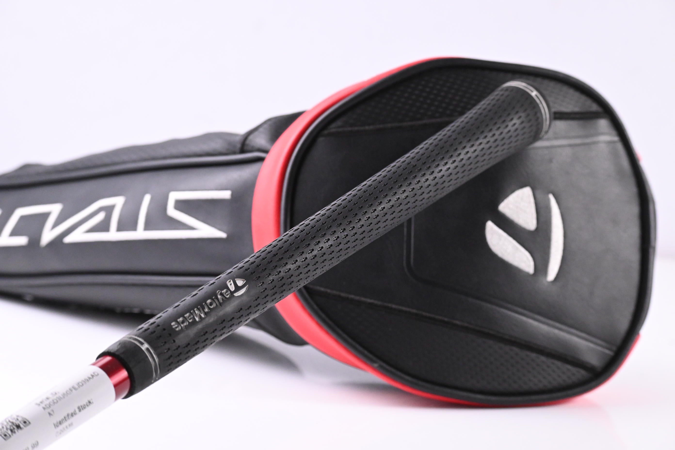 Taylormade Stealth Driver / 9 Degree / Stiff Flex HZRDUS Smoke Red RDX 60 Shaft