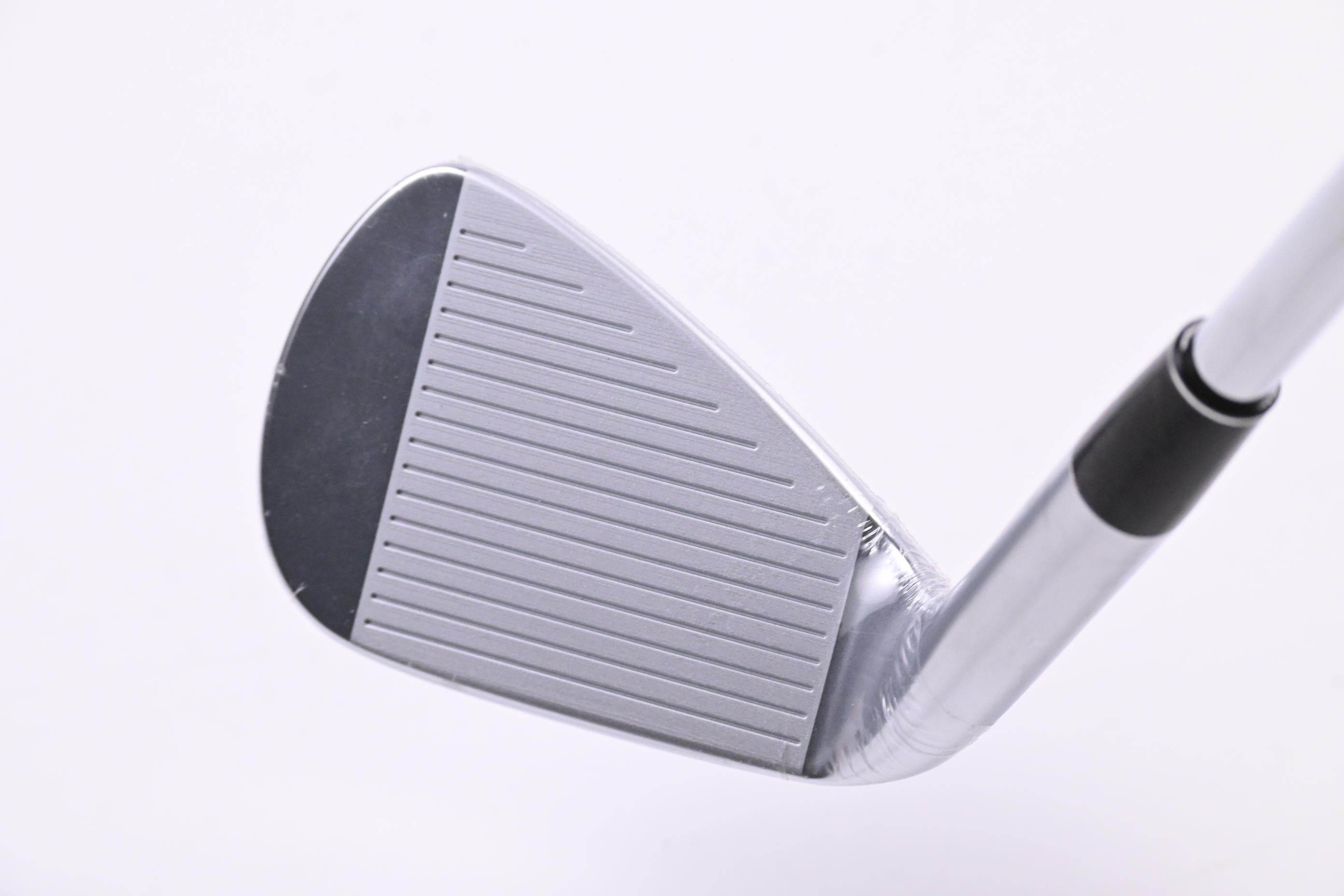 Srixon ZXi7 Pitching Wedge / 46 Degree / Stiff Flex KBS Tour Lite Shaft