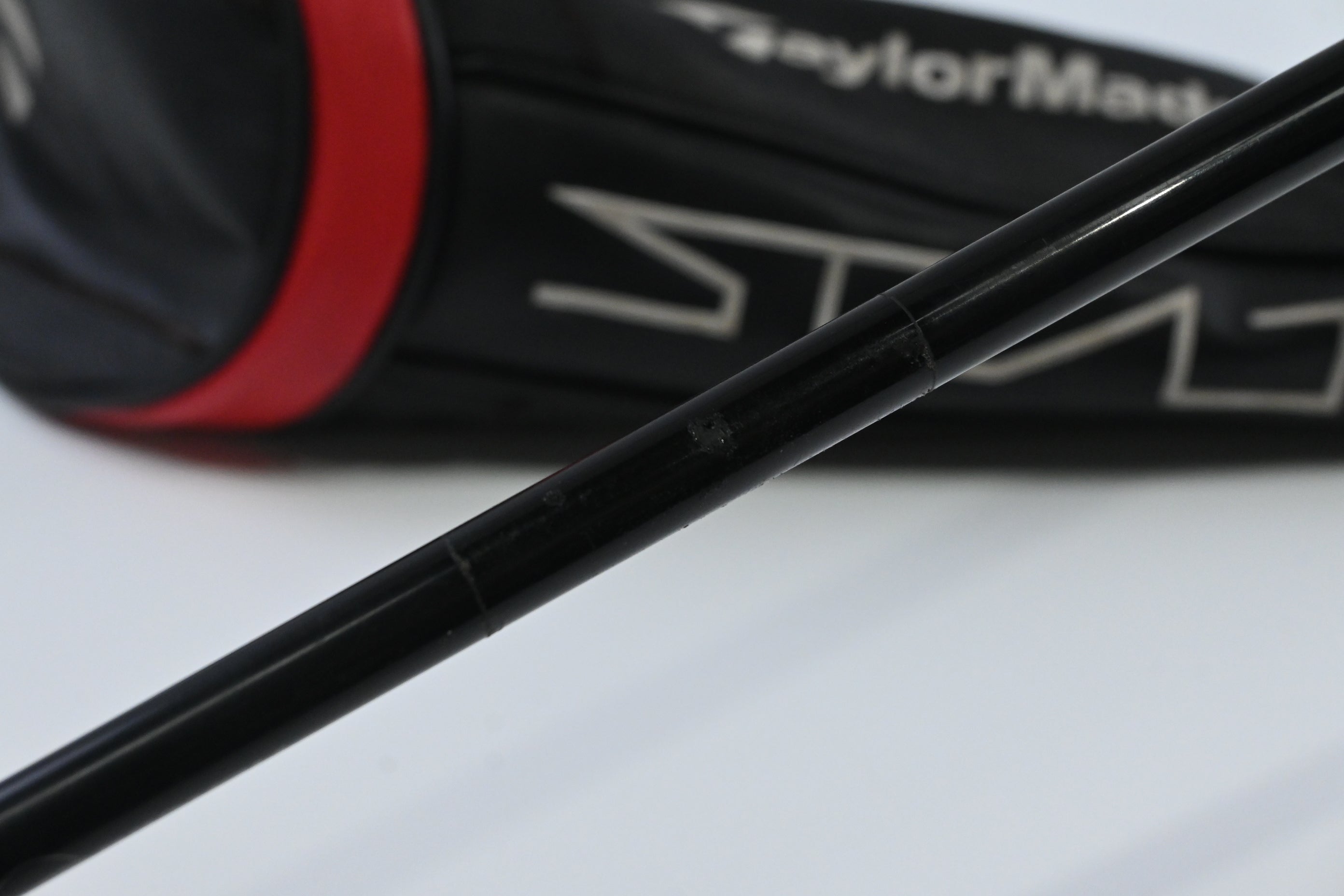 Taylormade Stealth Plus Driver / 10.5 Degree / Regular Flex HZRDUS Smoke Red 60