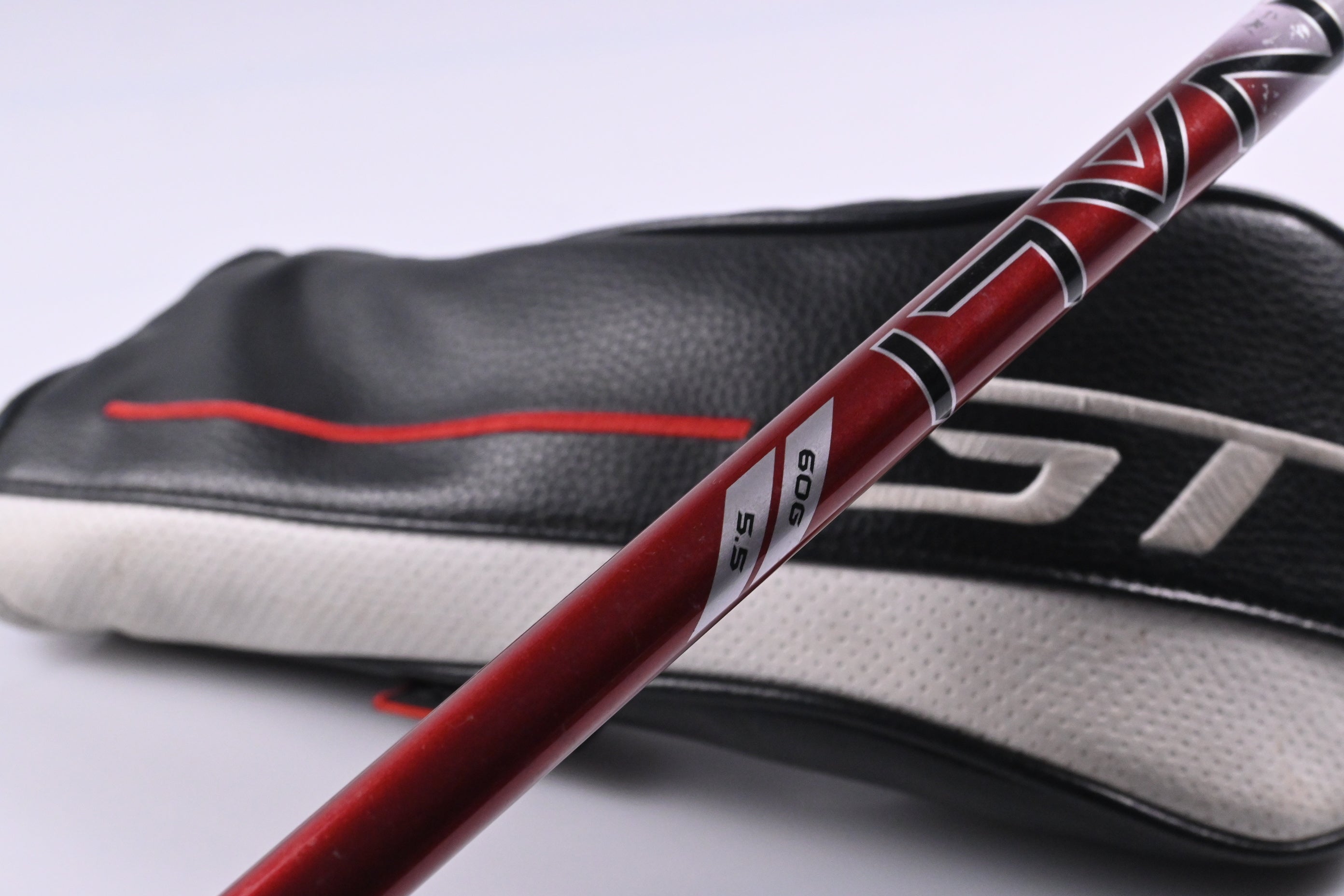 Titleist GT2 #3 Wood / 16.5 Degree / Regular Flex Project X Denali Red 60 Shaft