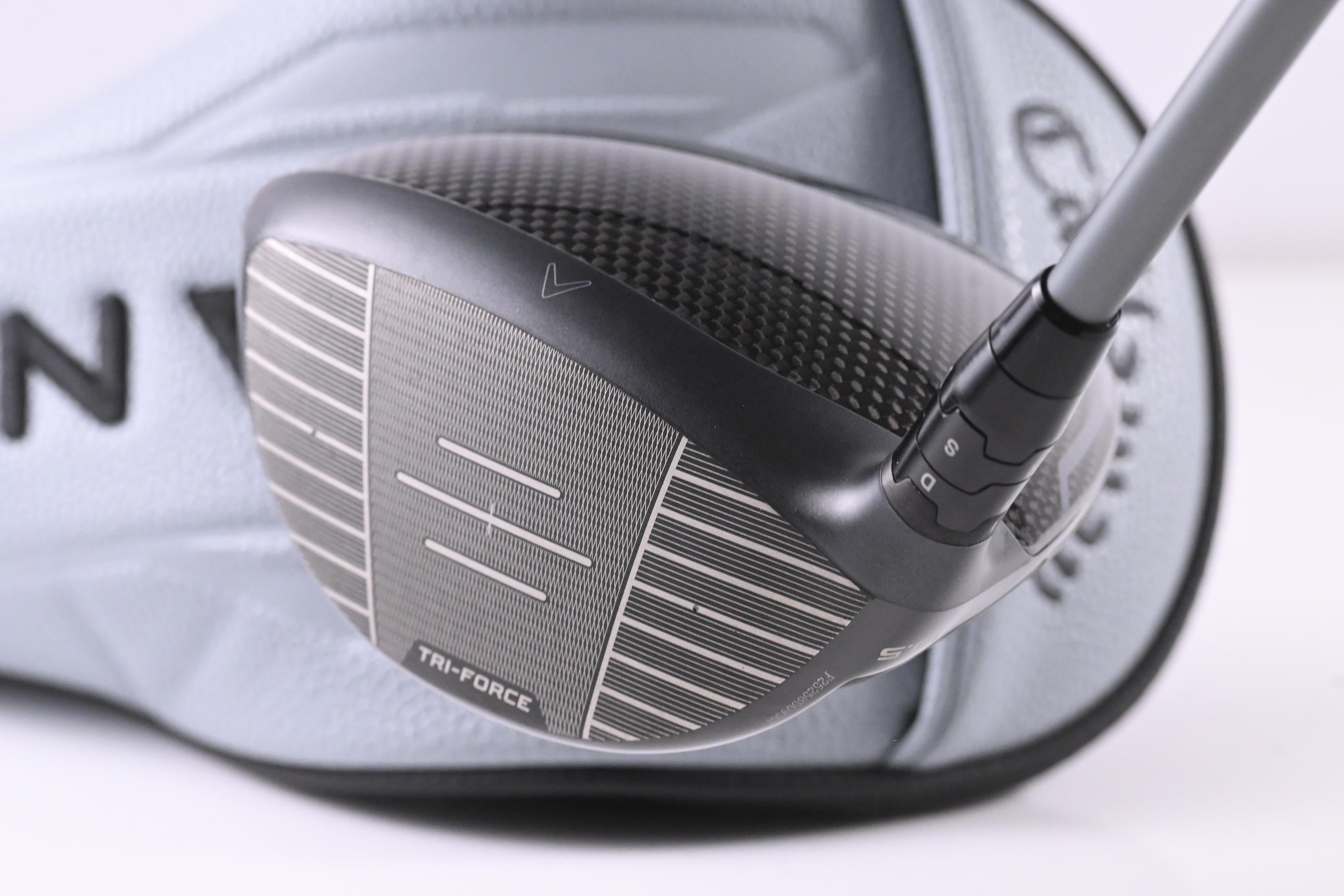 Callaway Quantum Max Drivers / 10.5 Degree / Stiff Flex Denali Frost Silver 50