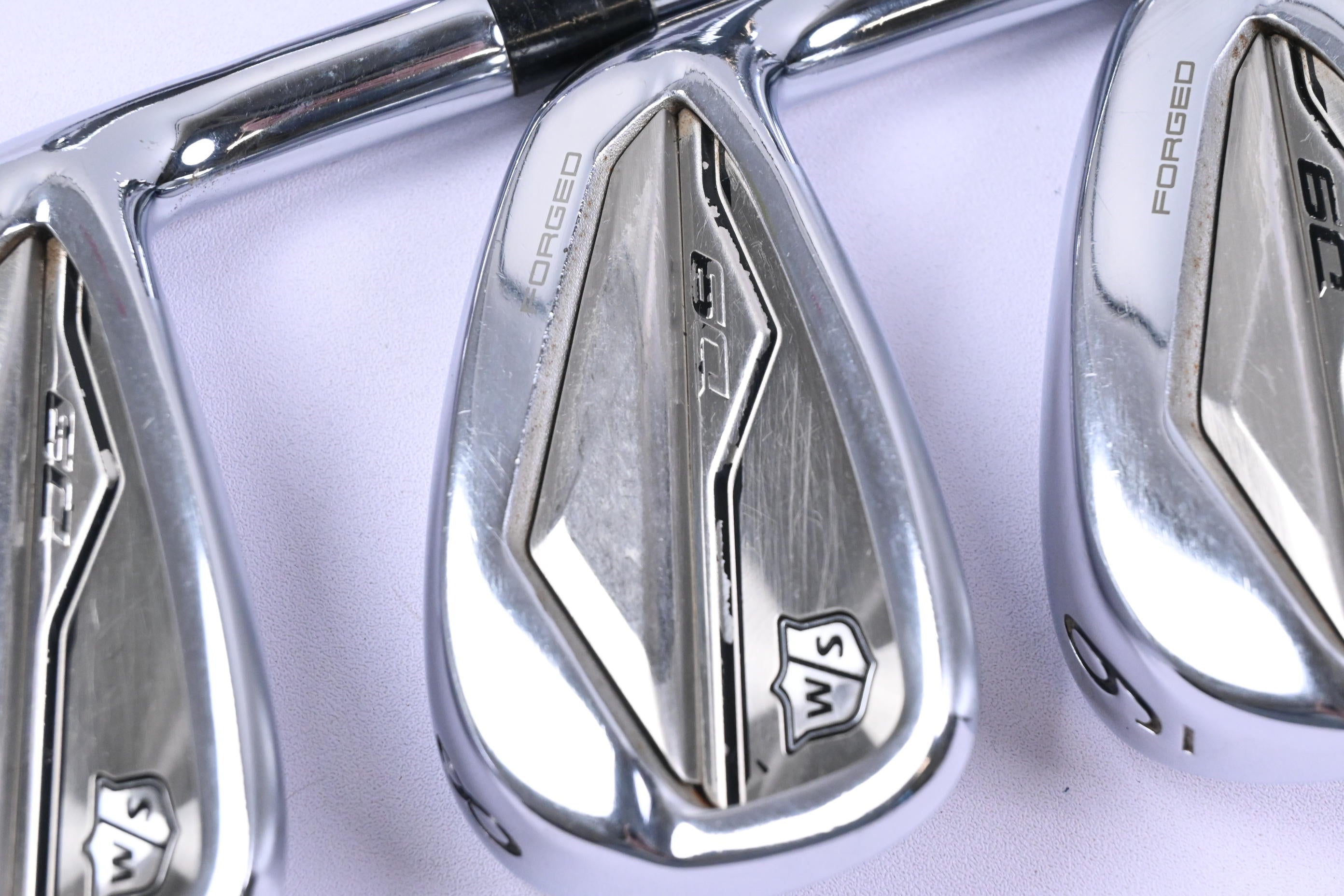 Wilson D9 Forged Irons / 4-PW / Stiff Flex Dynamic Gold 105 S300 Shafts