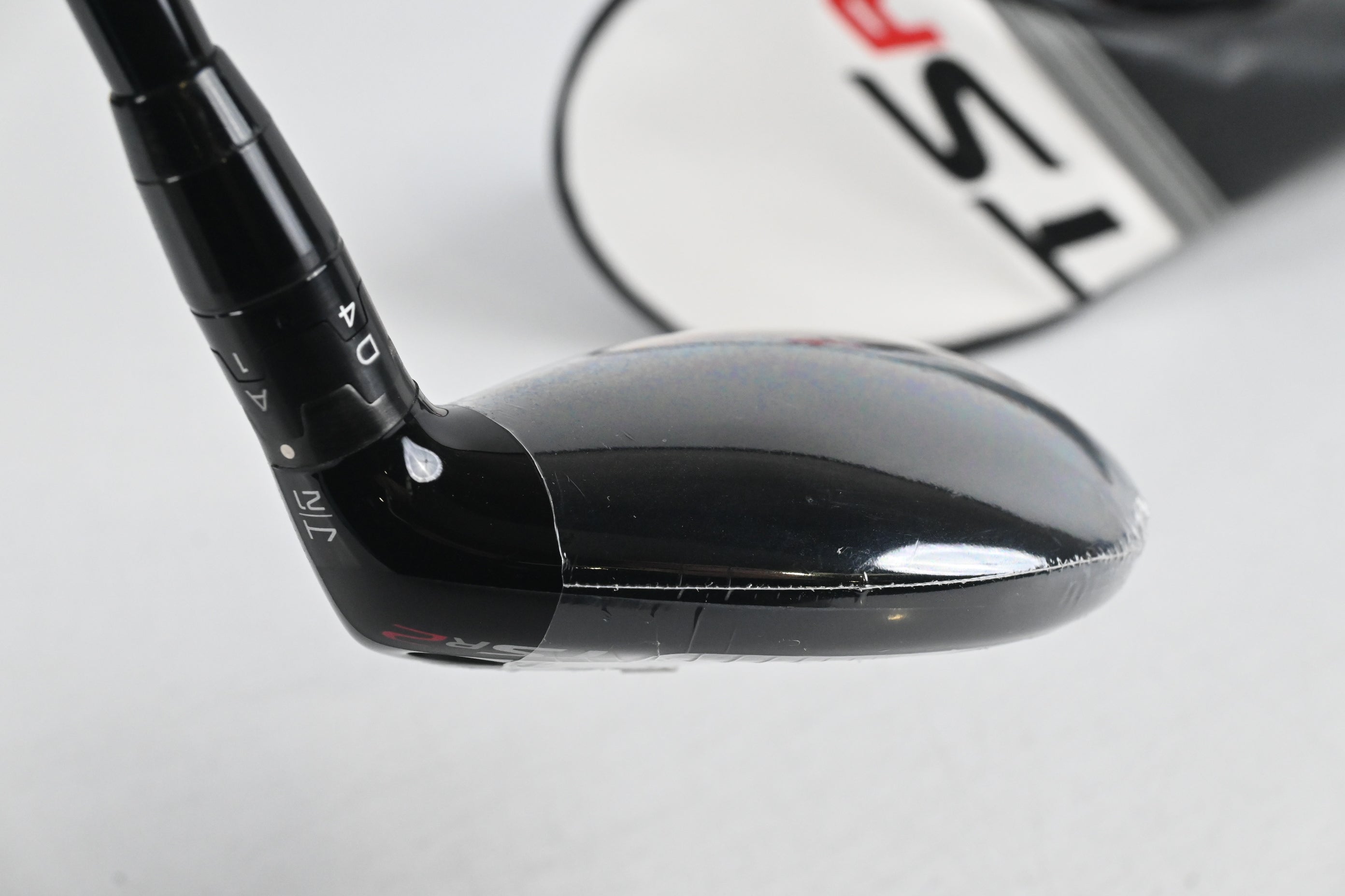 Titleist TSR2 #4 Hybrid / 21 Degree / Regular Flex Tensei AV Blue 65 Shaft
