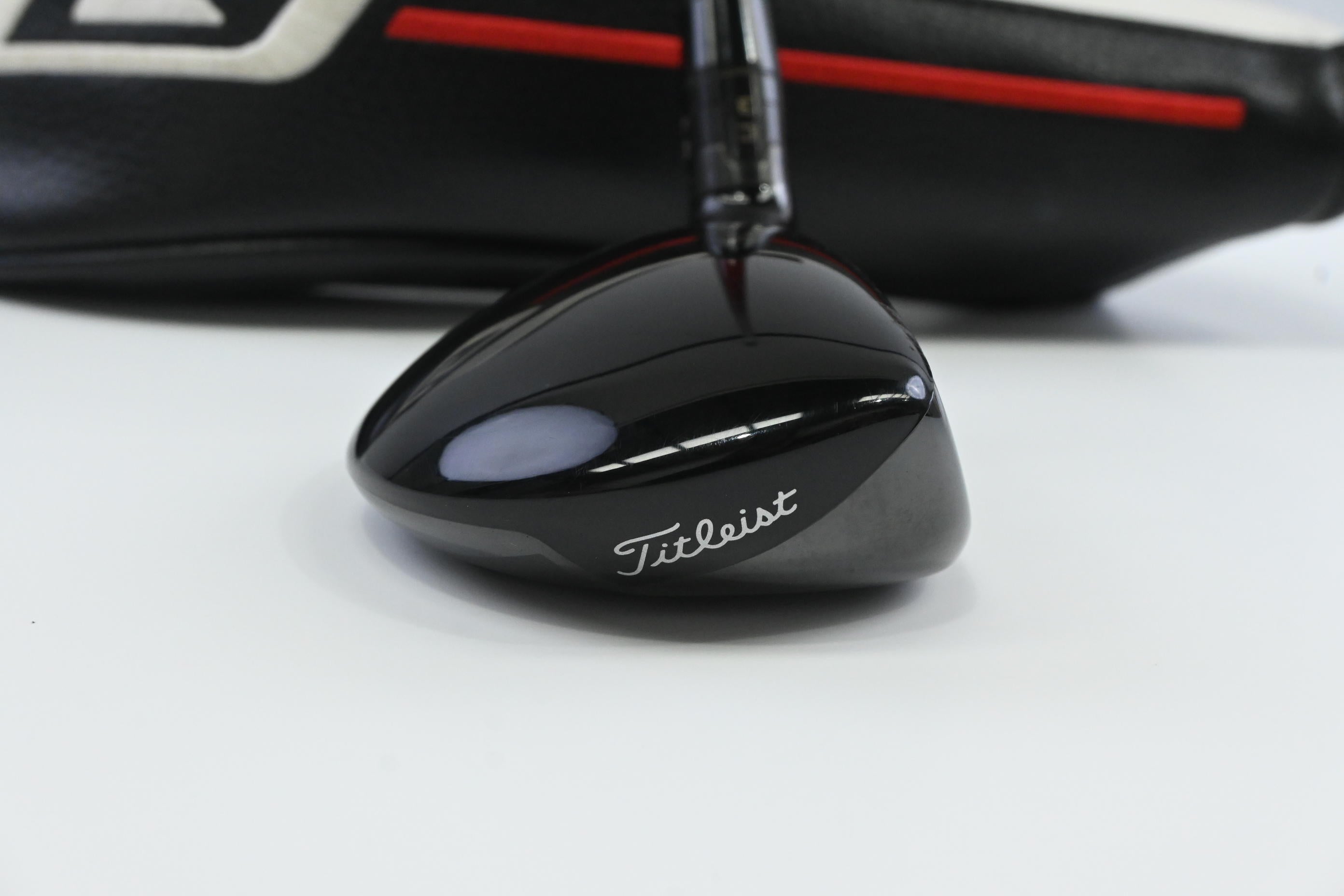 Titleist GT1 #4 Hybrid / 20 Degree / Regular Flex Project X Denali Red 60 Shaft