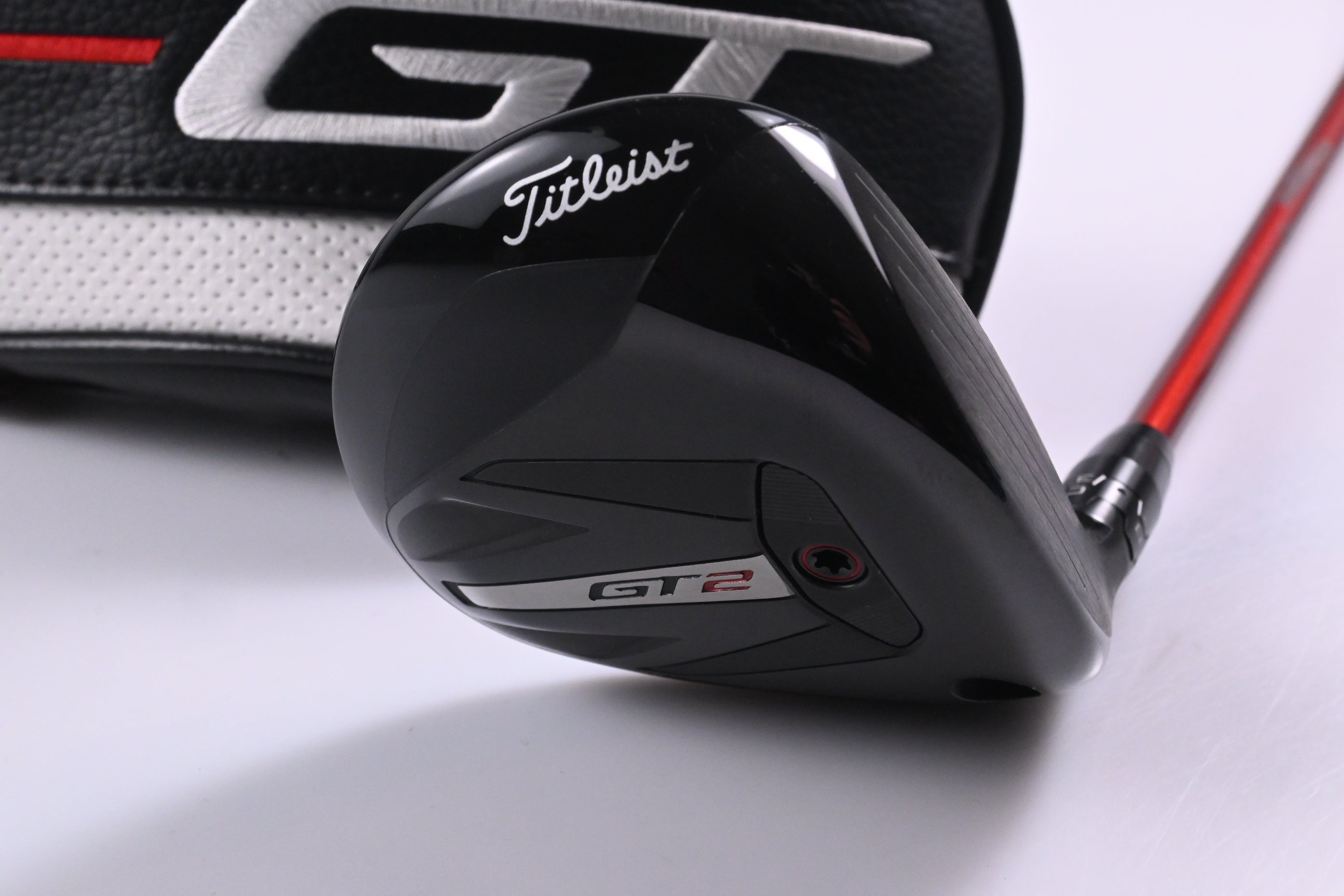 Titleist GT2 #5 Wood / 18 Degree / Regular Flex Project X Denali Red 60 Shaft