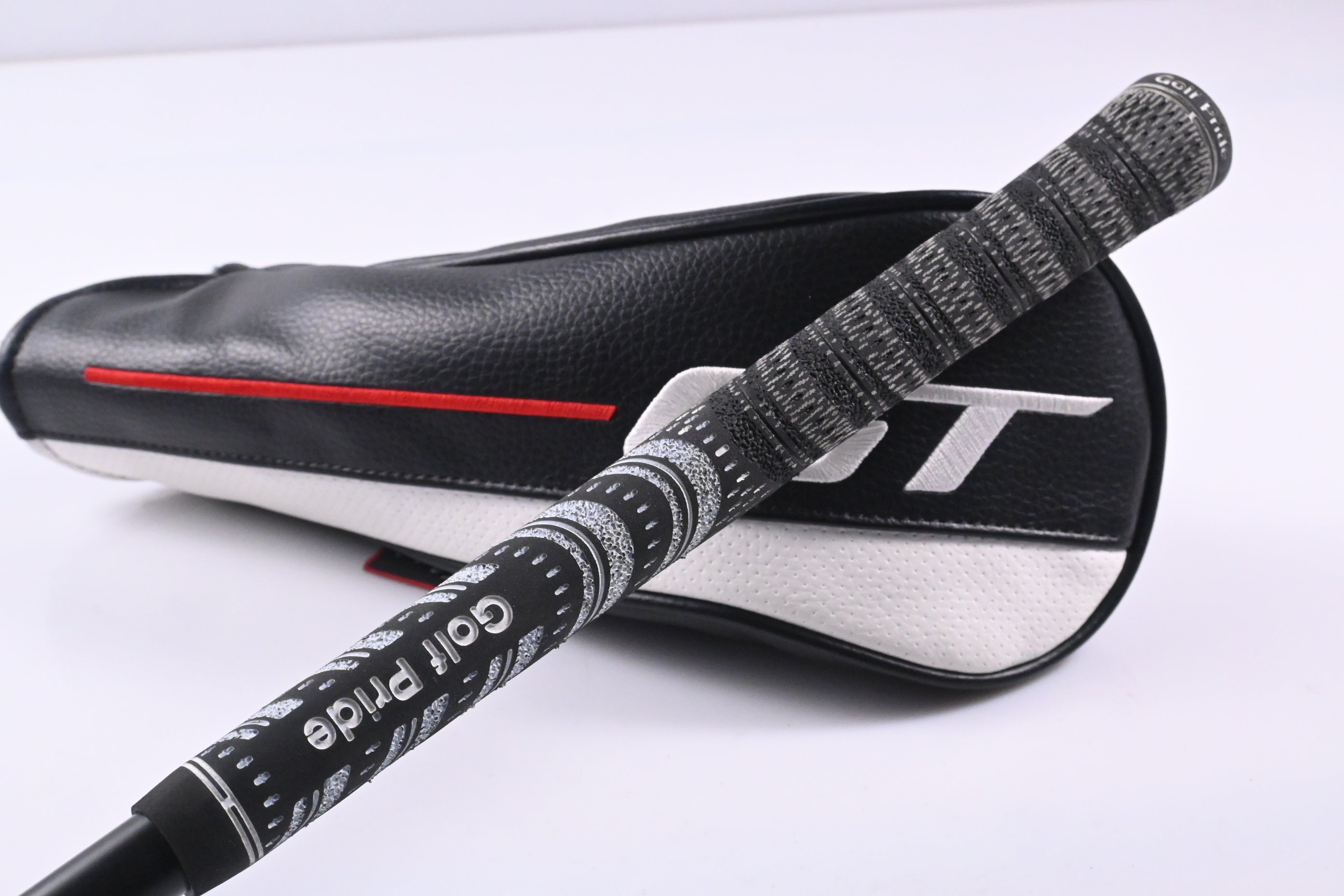 Titleist GT2 #5 Wood / 18 Degree / X-Flex HZRDUS Black 80 Shaft