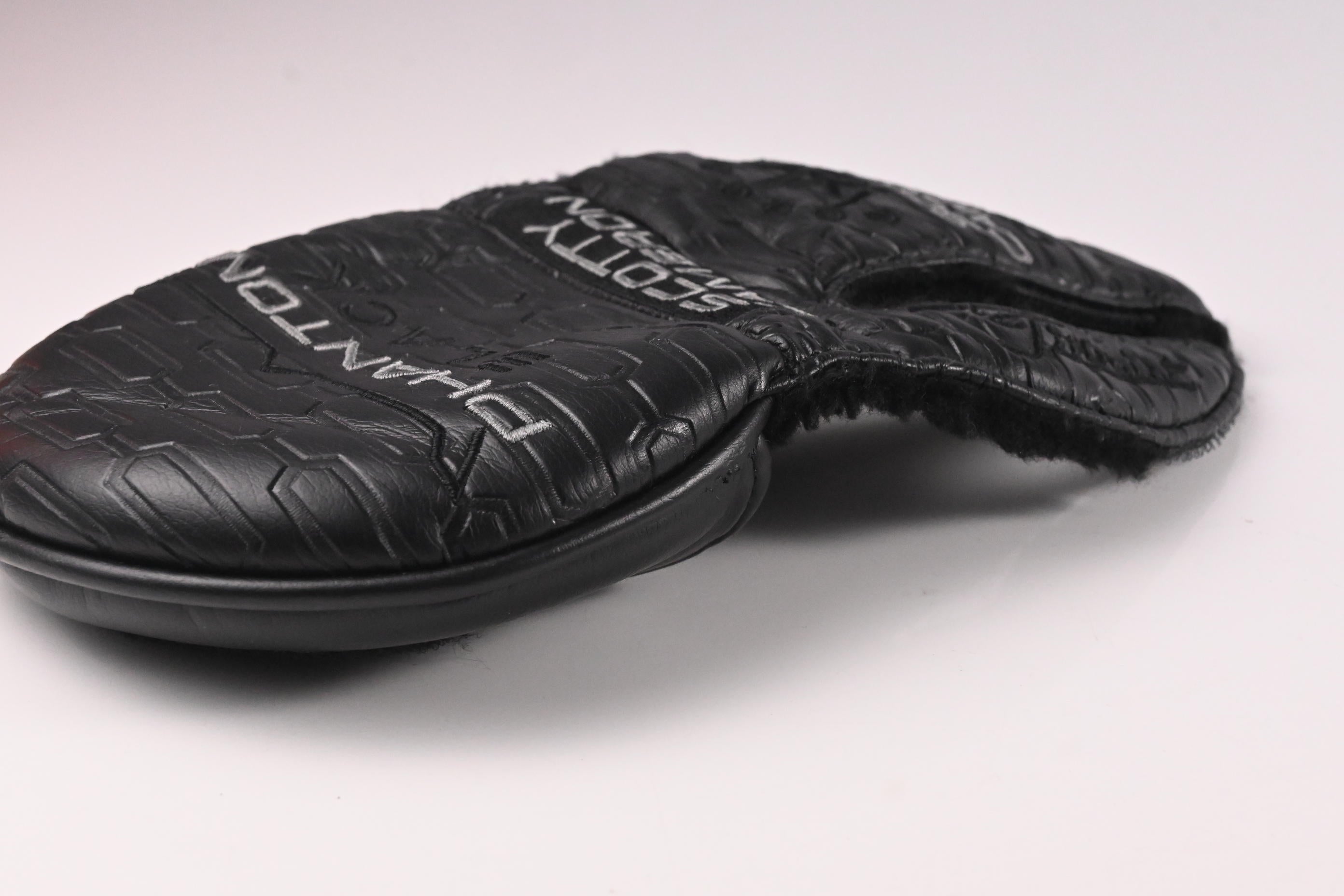 Scotty Cameron Phantom Black 9.2R Putter / 34 Inch