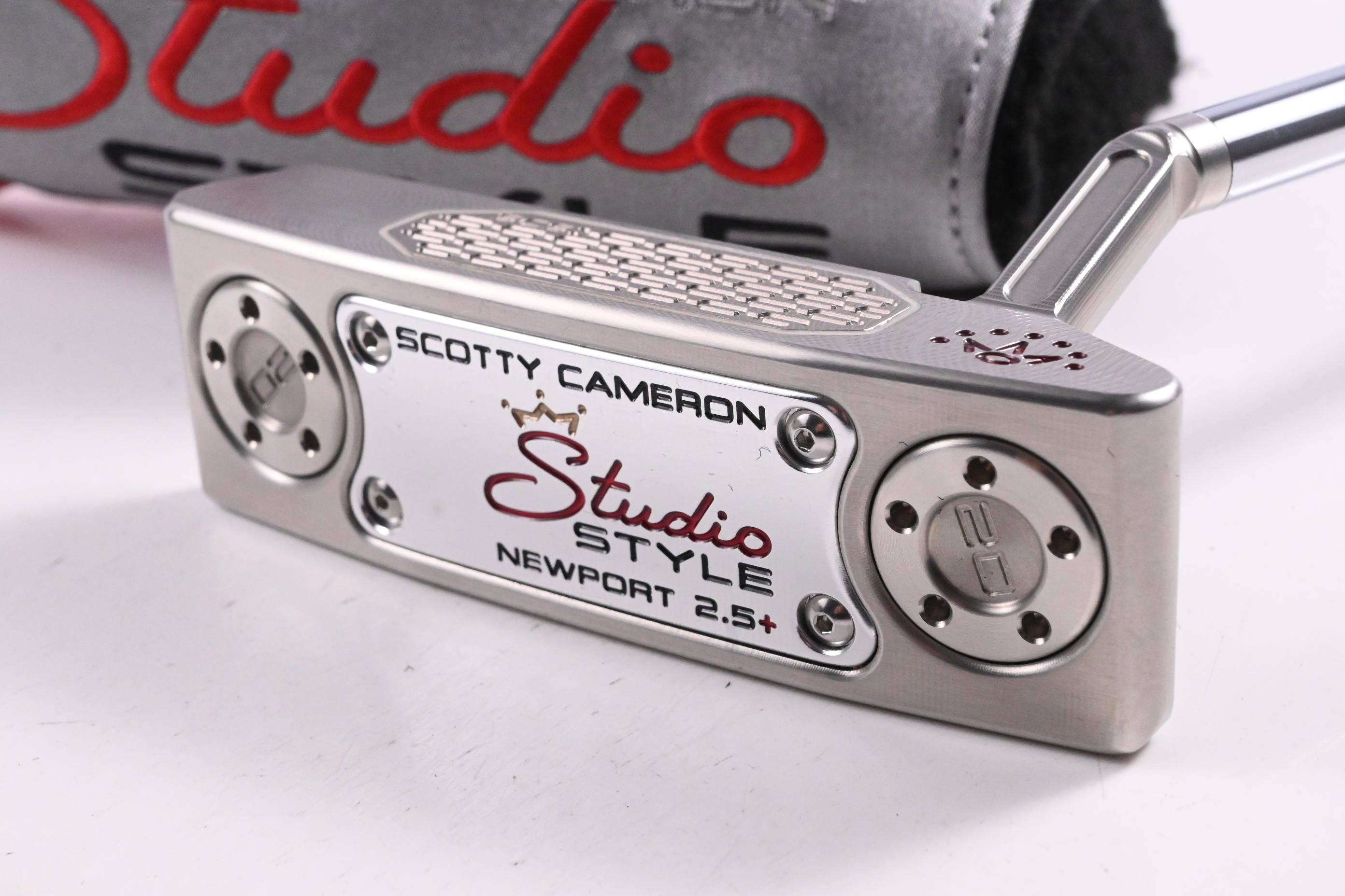 Scotty Cameron 2025 Studio Style Newport 2.5+ Putter / 33 Inch