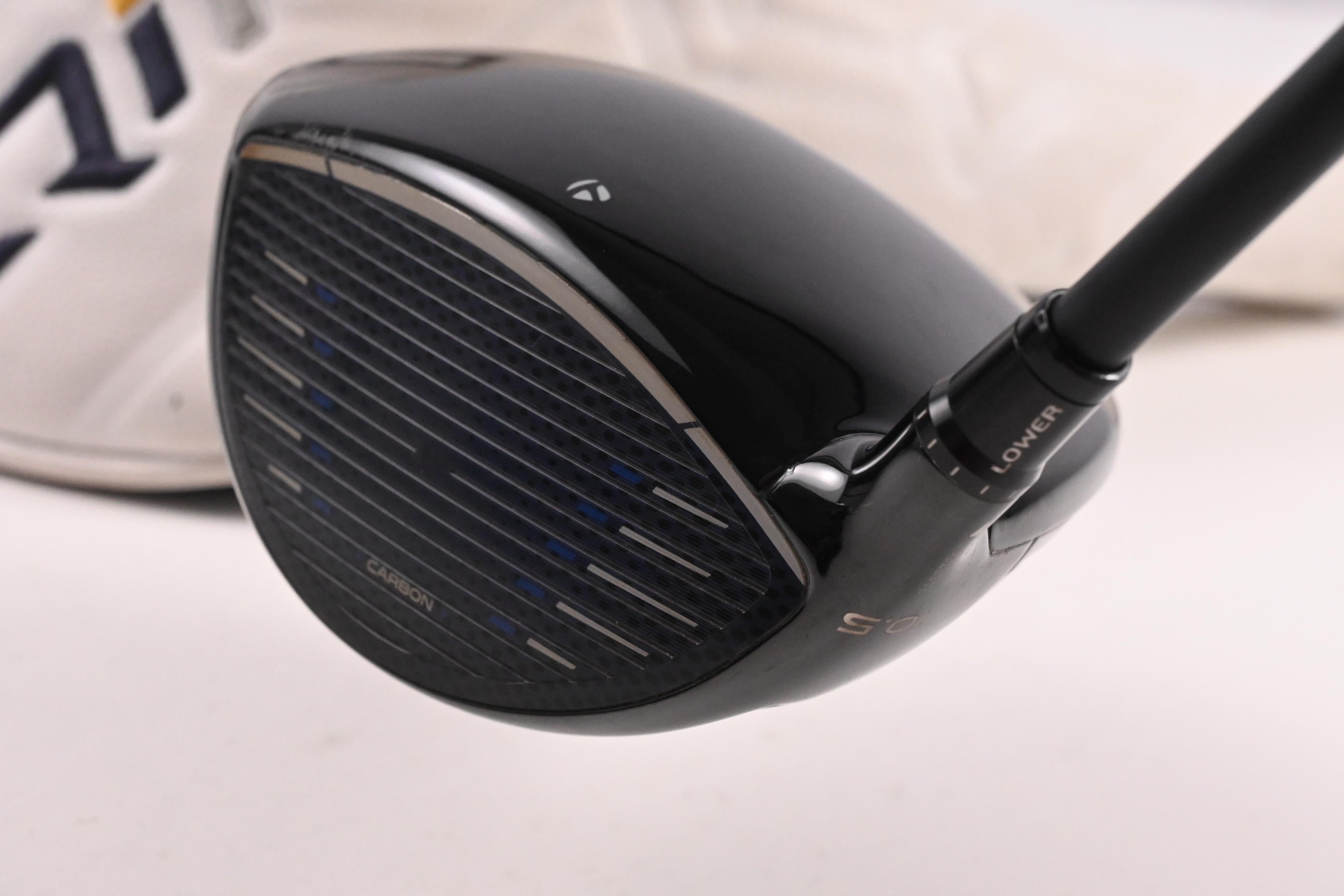 Taylormade Qi10 Driver / 10.5 Degree / Stiff Flex Tensei AV Raw Blue 65 Shaft