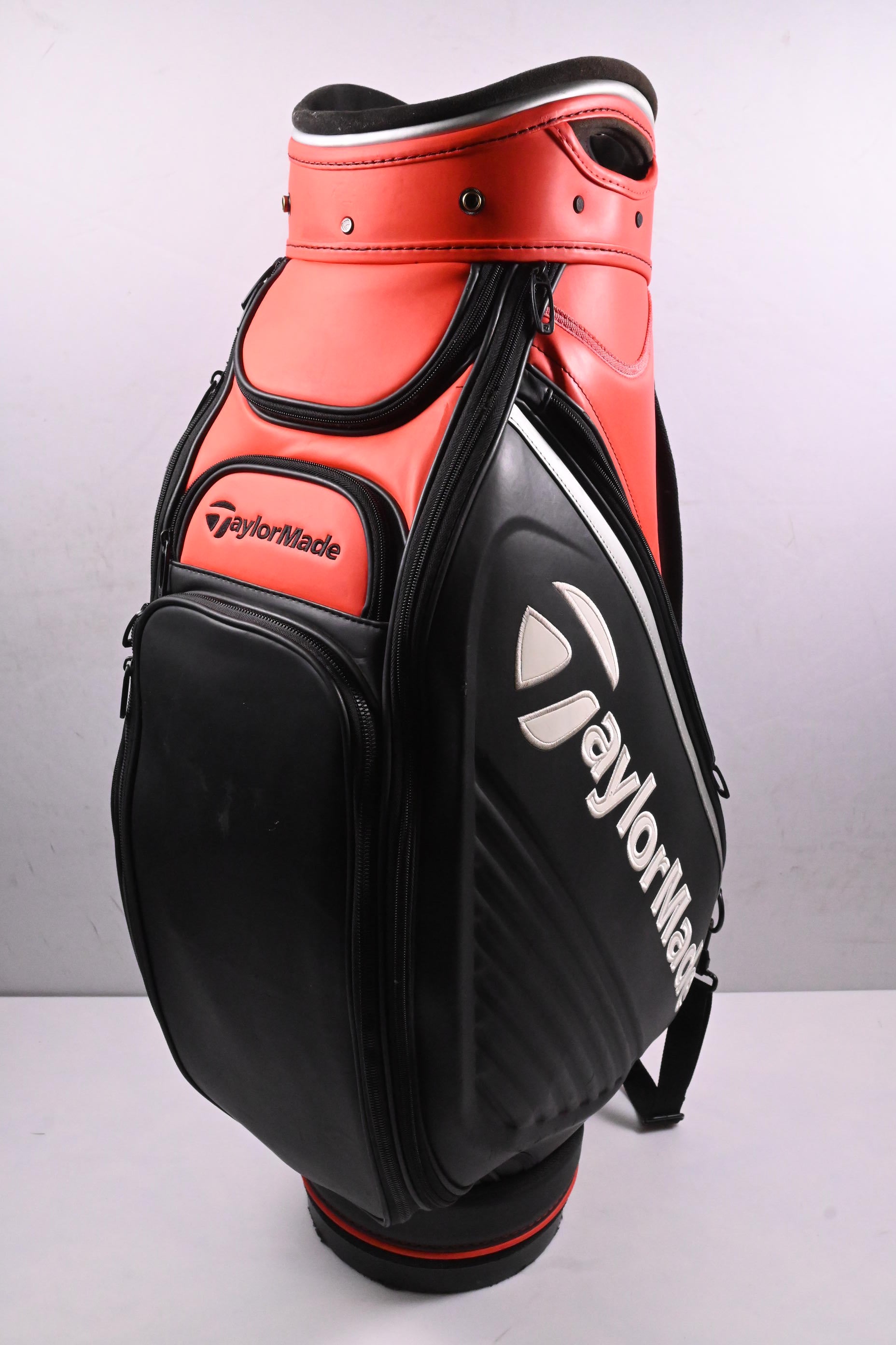 Taylormade 2019 Tour Bag / 6-Way Divider / Black, Red