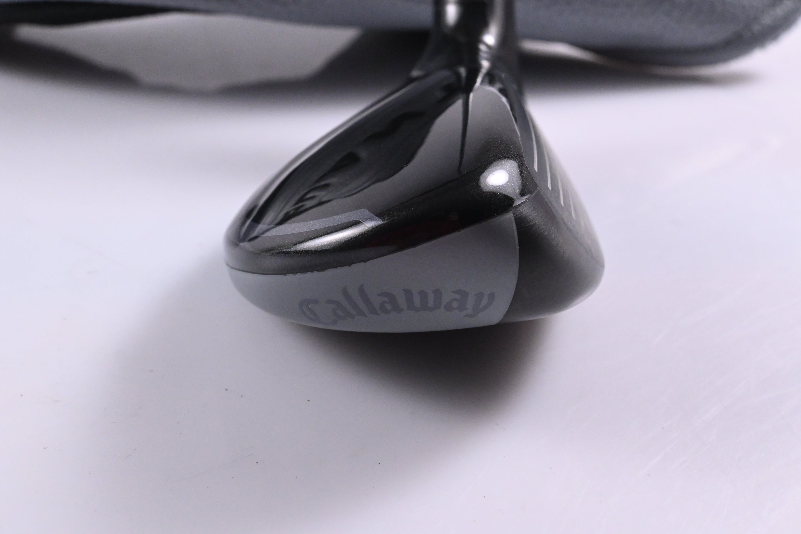 Callaway Quantum Max #7 Hybrid / 30 Degree / Regular Flex Denali Silver 60