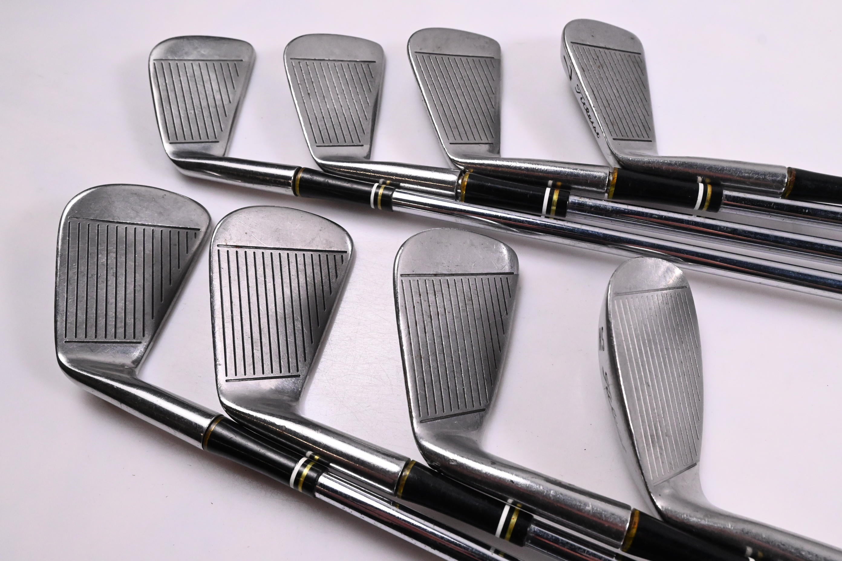 Titleist Acushnet AC 108 Irons / 4-PW+SW / Stiff Flex Titleist Shafts