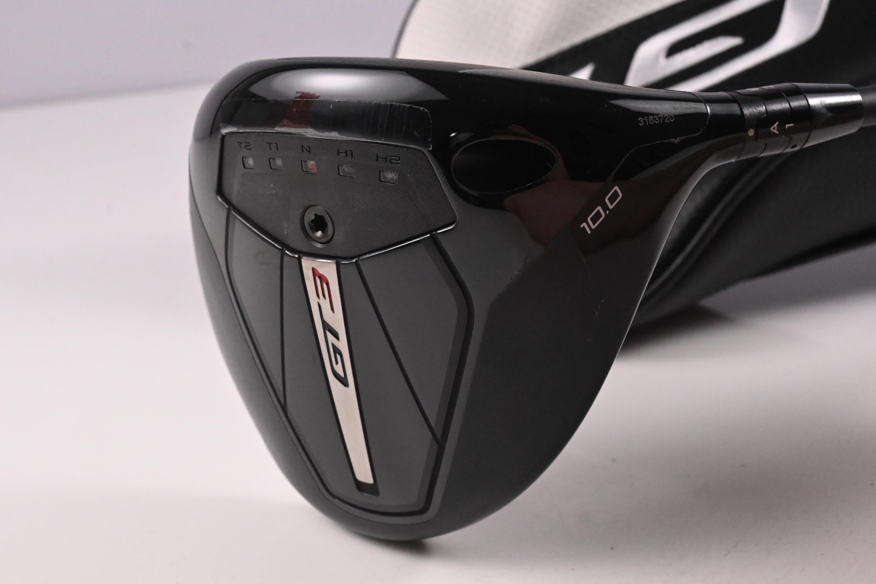 Titleist GT3 Driver / 10 Degree / Stiff Flex HZRDUS Black 60 Shaft