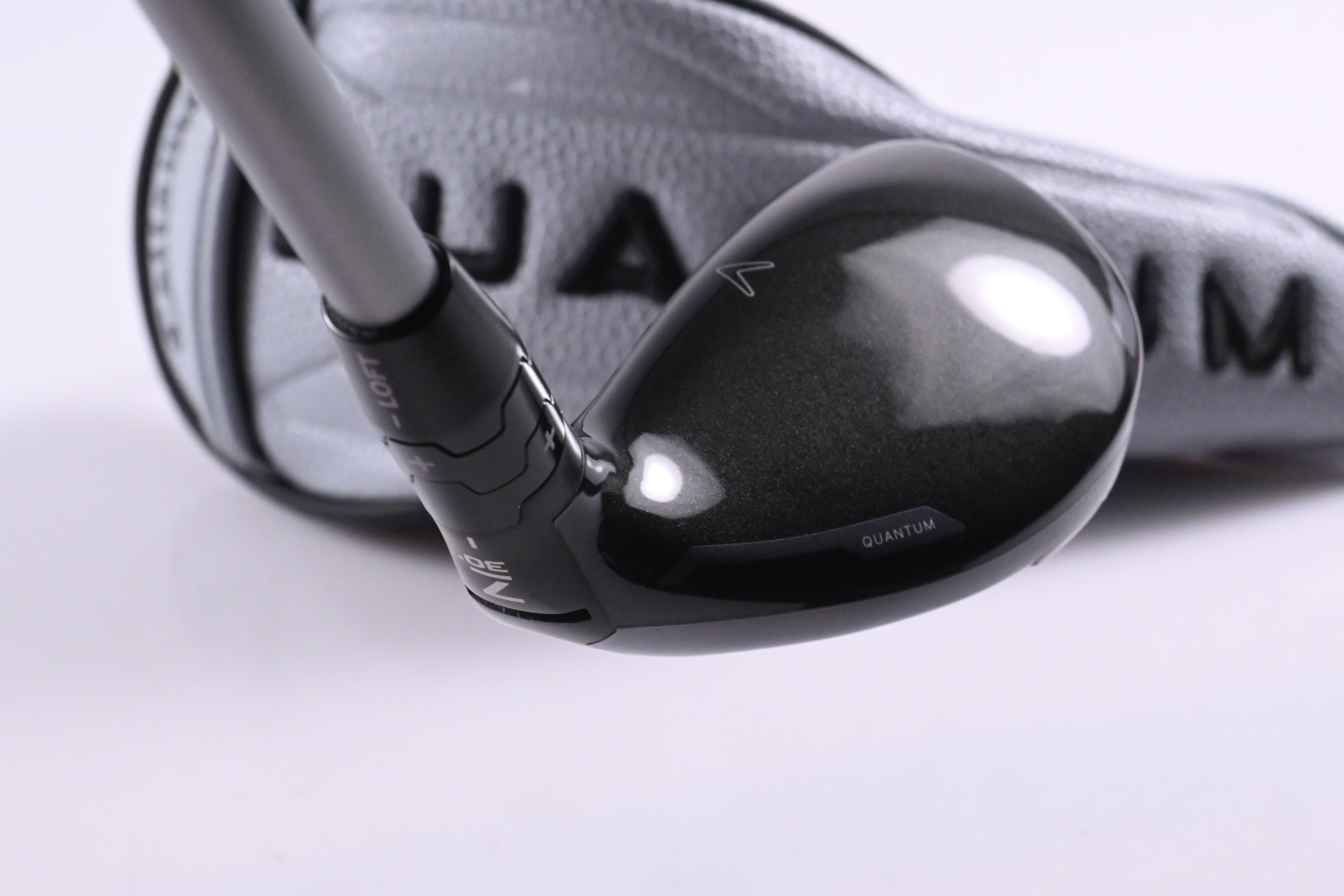 Callaway Quantum Max #7 Hybrid / 30 Degree / Regular Flex Denali Silver 60