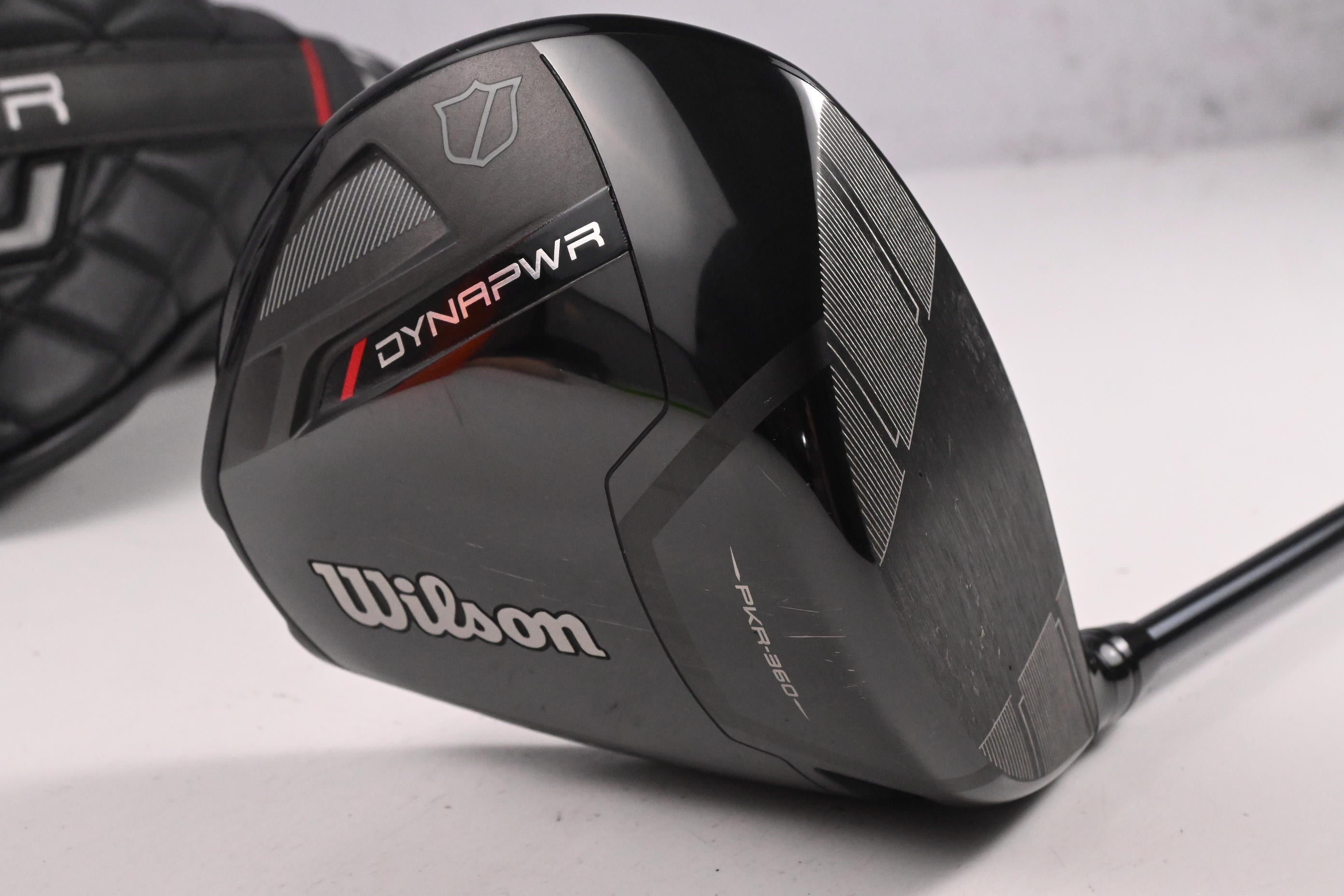 Wilson DYNAPWR 2025 Max Driver / 10.5 Degree / Regular Flex UST LIN-Q Red 5 M40X