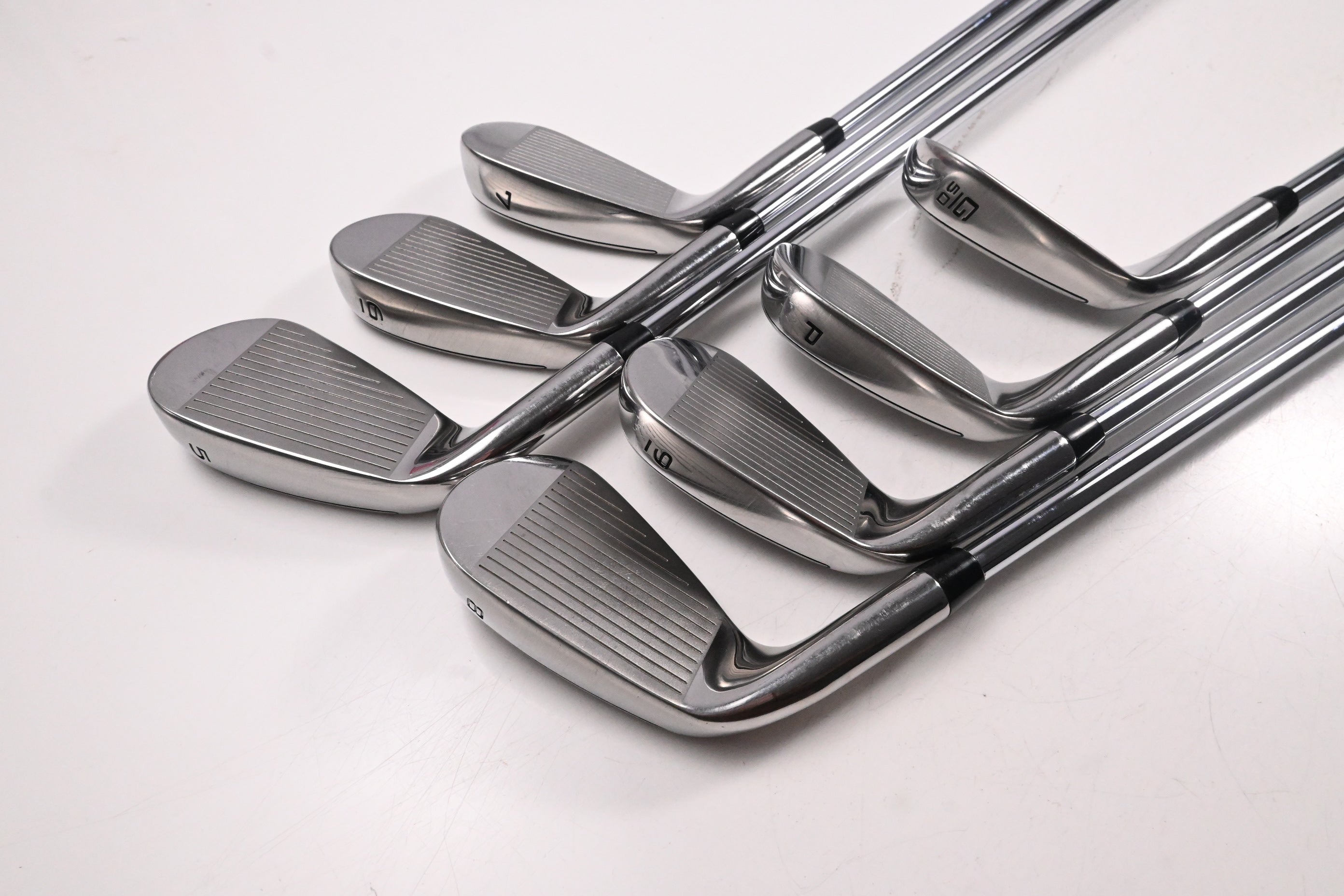 Callaway Paradym Ai Smoke Irons / 5-PW+GW / Regular Flex Elevate MPH 95 Shafts