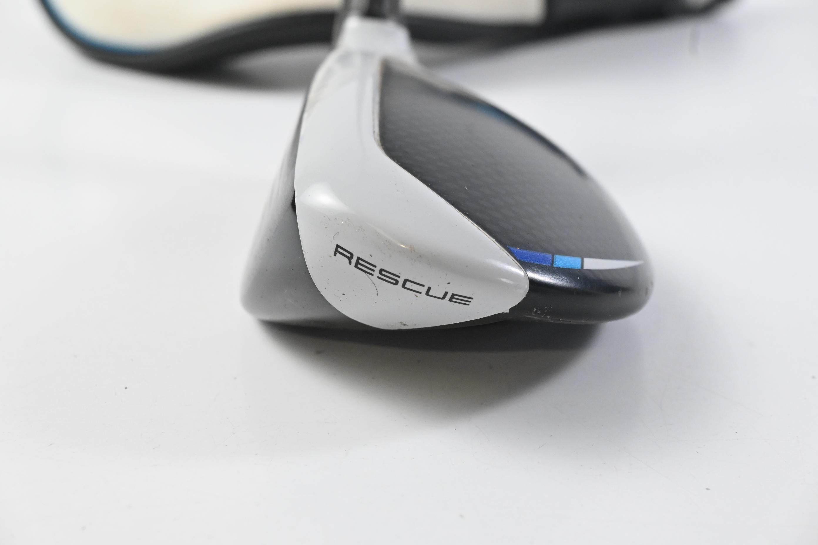 Left Hand Taylormade SIM2 Max #3 Hybrid / 19 Degree / Regular Flex Ventus Blue