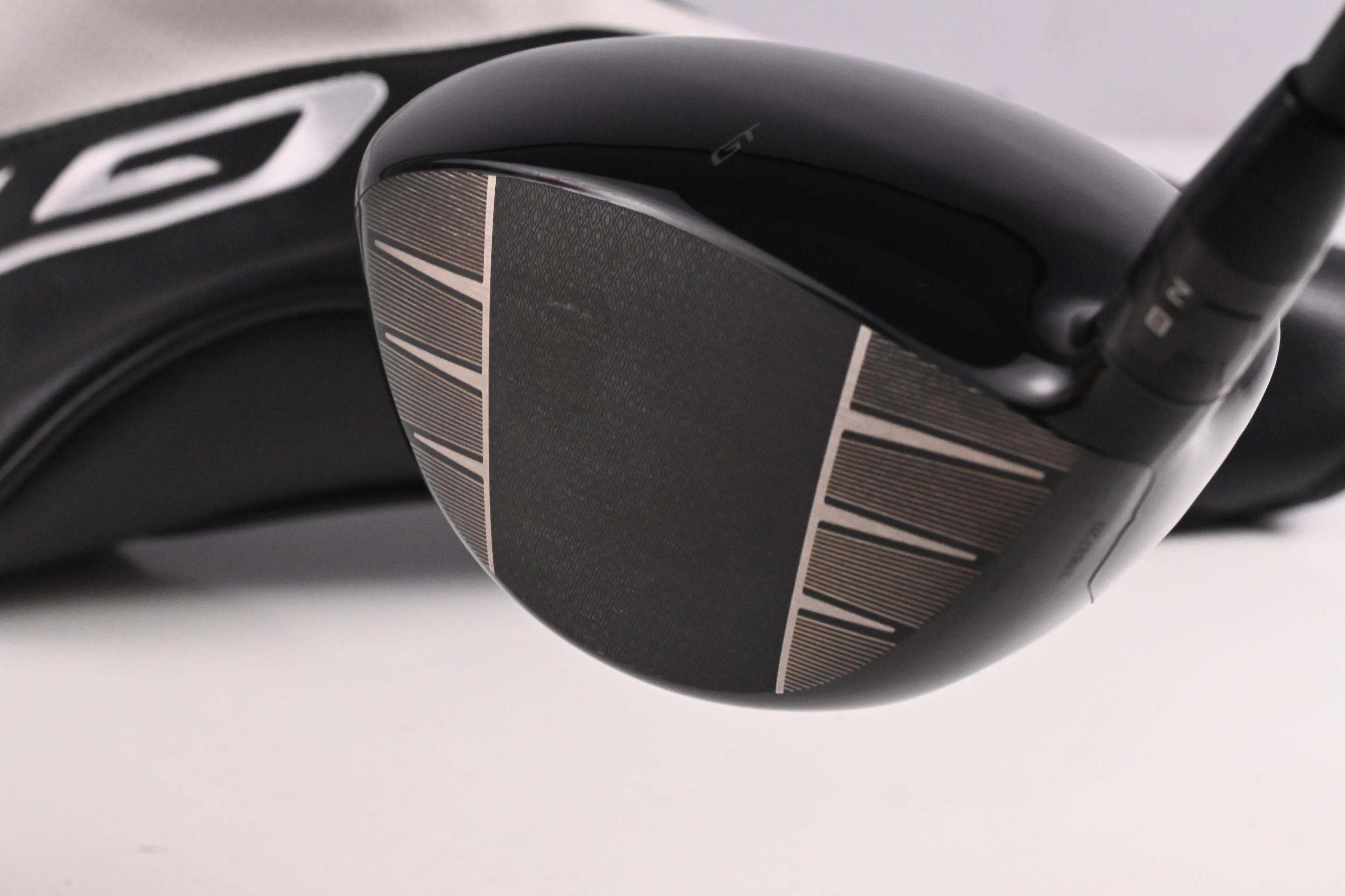 Titleist GT3 Driver / 10 Degree / Stiff Flex HZRDUS Black 60 Shaft