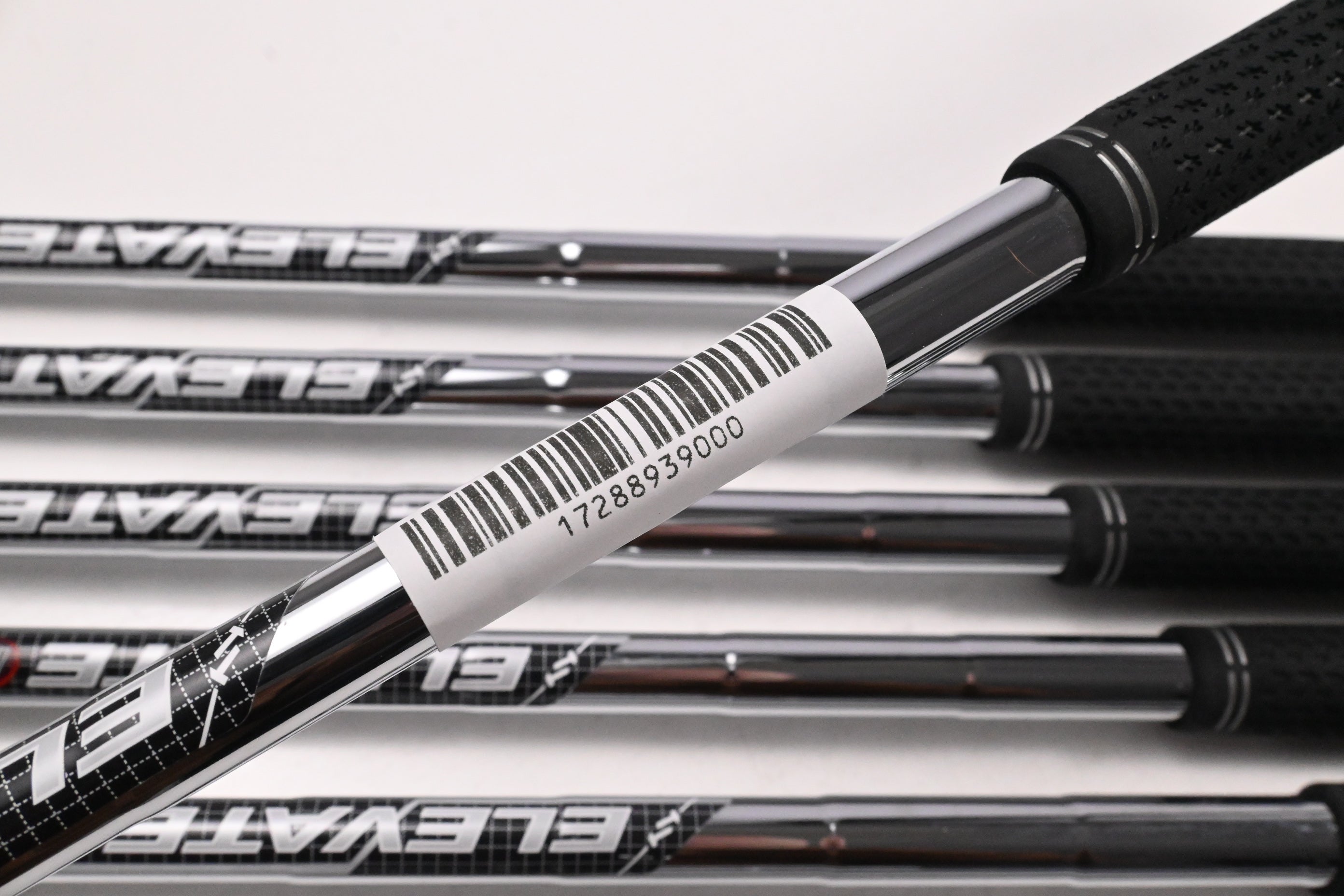 Callaway Paradym Ai Smoke Irons / 5-PW+GW / Regular Flex Elevate MPH 95 Shafts