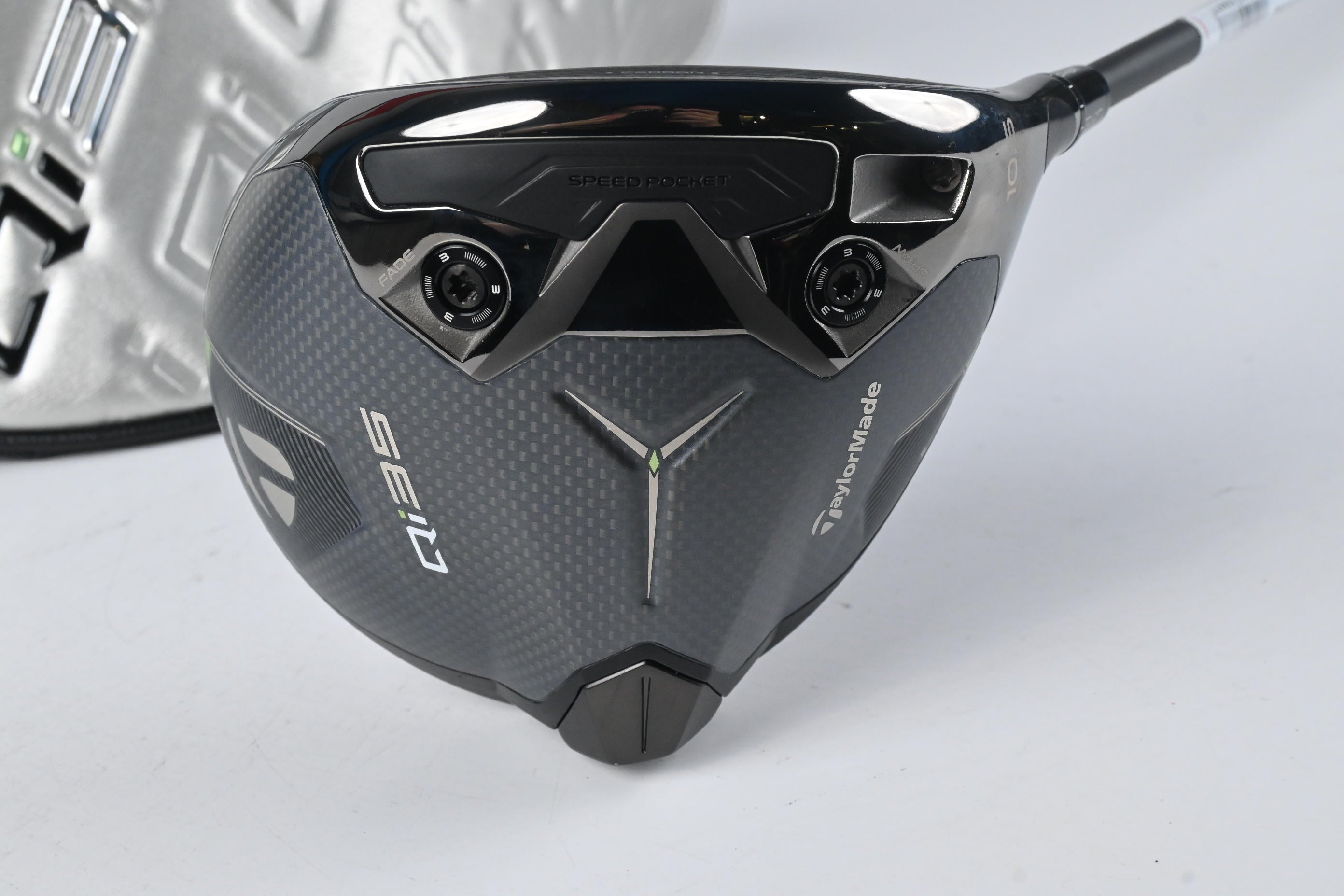 Taylormade Qi35 LS Driver / 10.5 Degree / Regular Flex Fujikura Ventus Blue 5