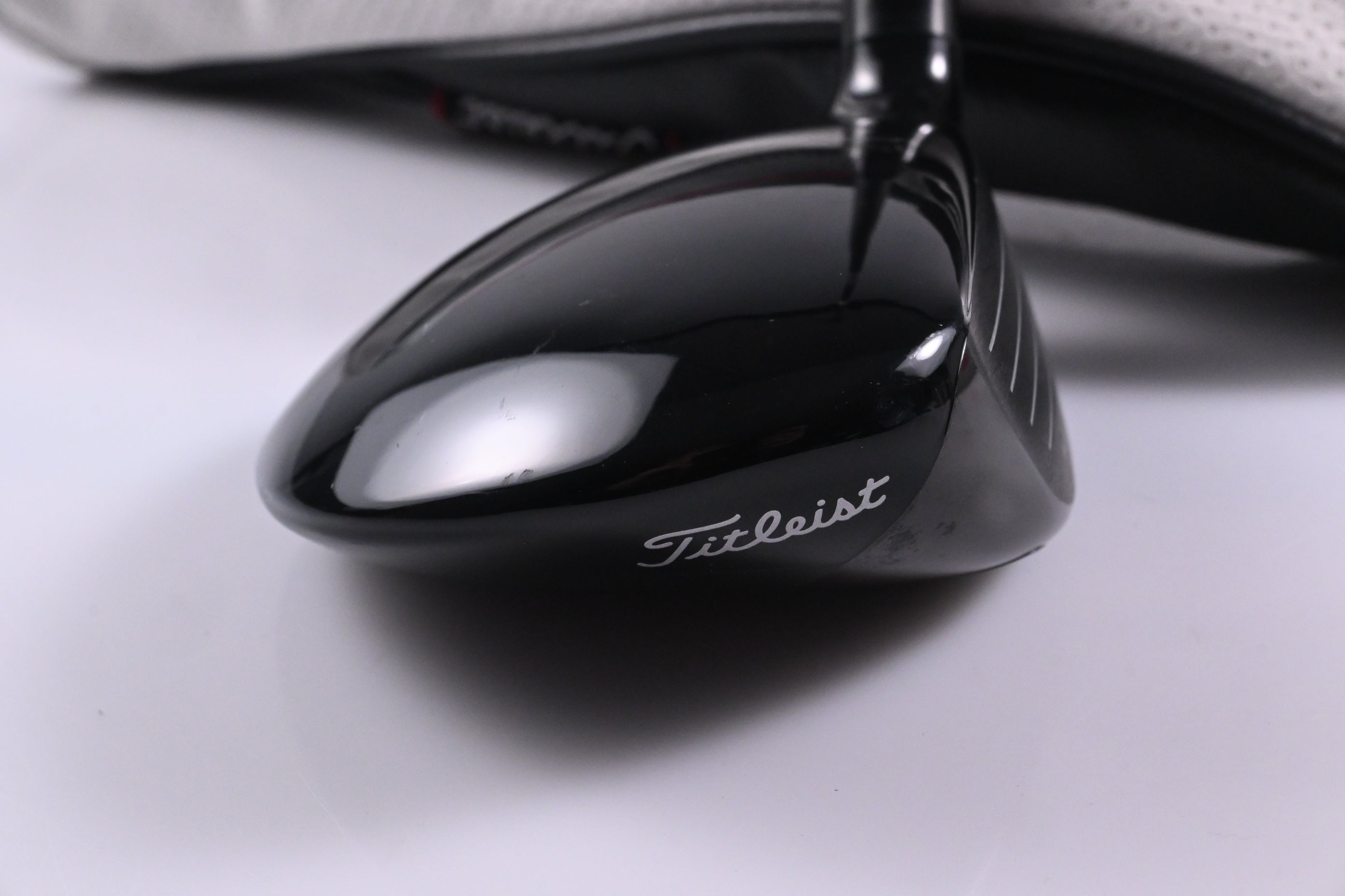 Titleist GT2 #5 Wood / 18 Degree / Stiff Flex HZRDUS GEN5 Black 70 Shaft