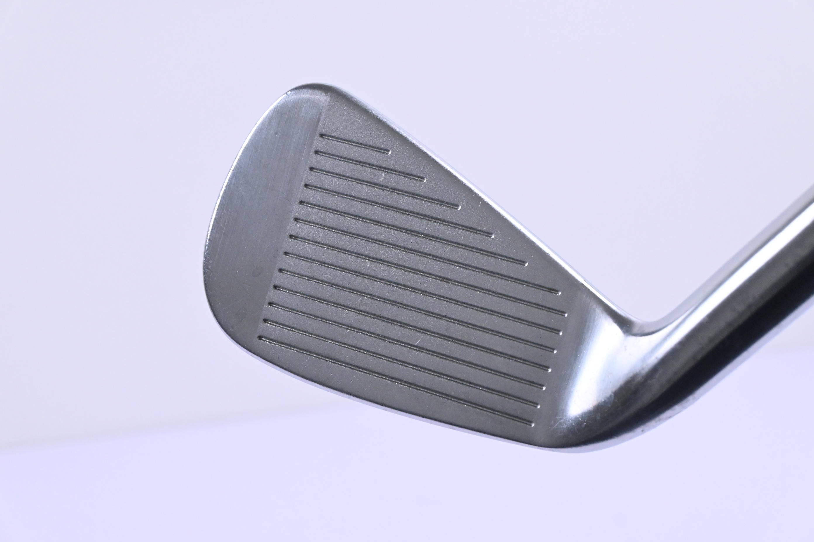 Taylormade Tour Preferred 2009 #4 Iron / 24 Degree / Regular Flex Dynamic Gold
