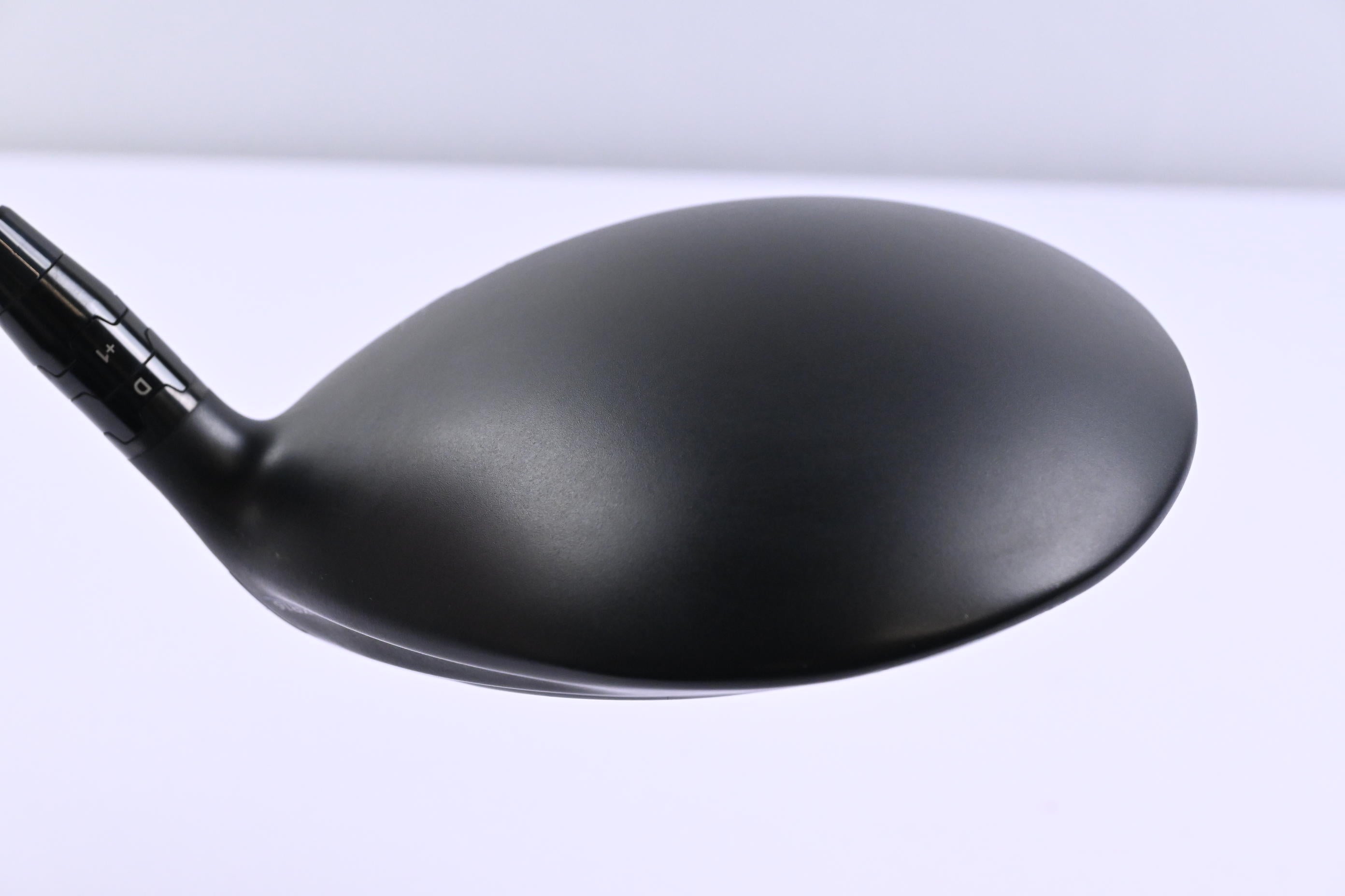 Callaway XR16 Driver / 10.5 Degree / Regular Flex Fujikura Speeder565 Evolution