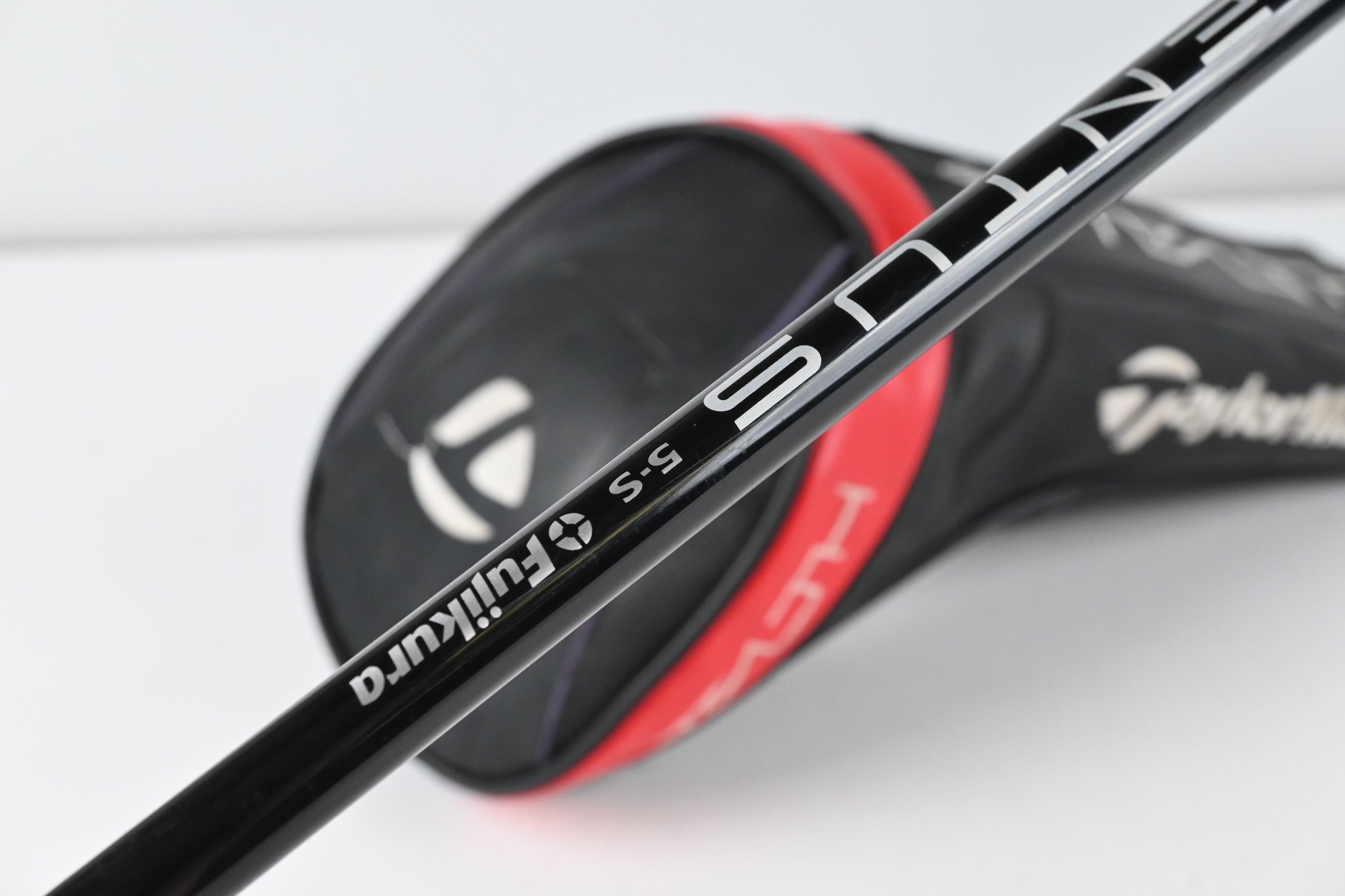 Taylormade Stealth Driver / 9 Degree / Stiff Flex Fujikura Ventus 5 Shaft