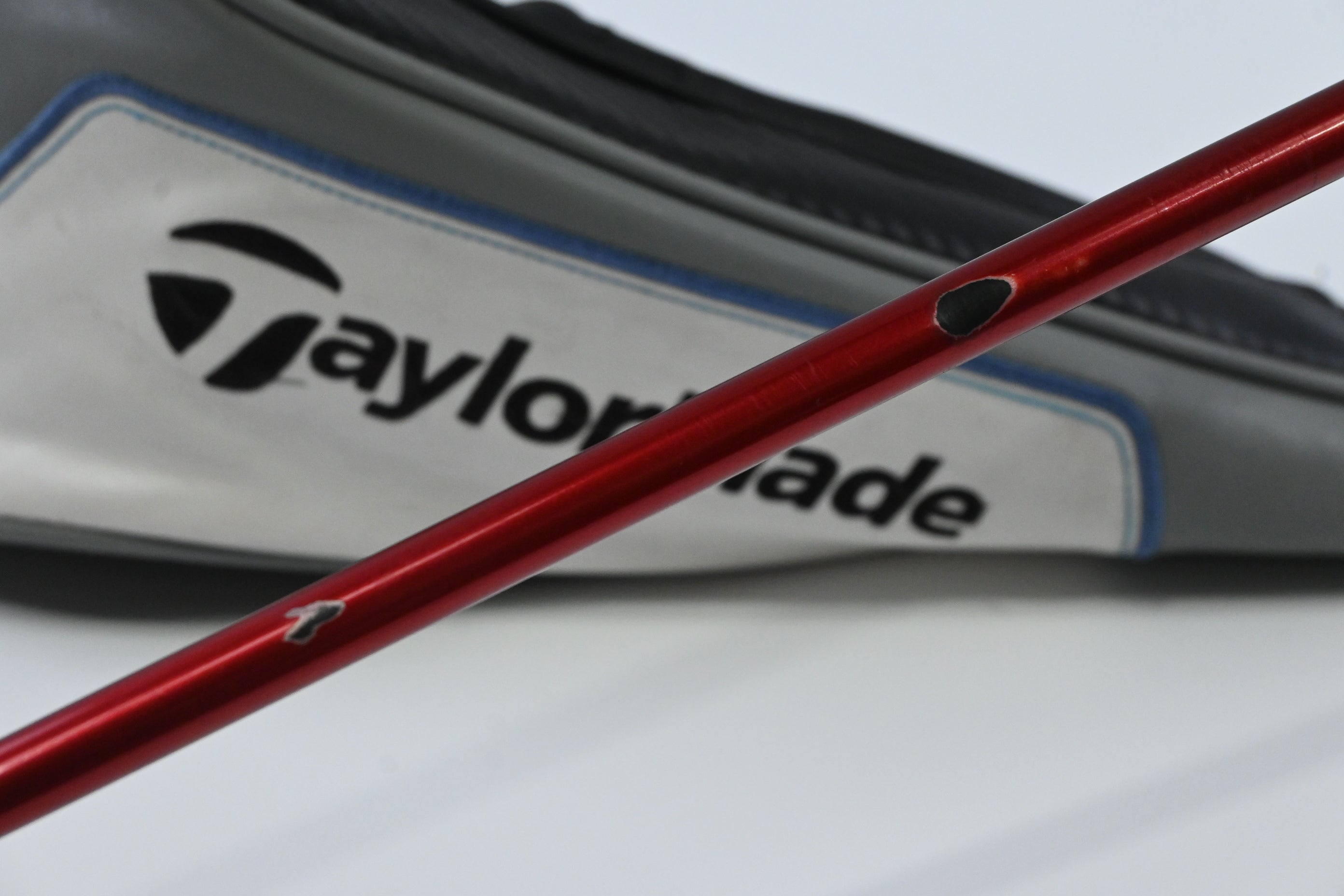 Taylormade SIM Max D Driver / 10.5 Degree / Regular Flex Fujikura Ventus Red 5