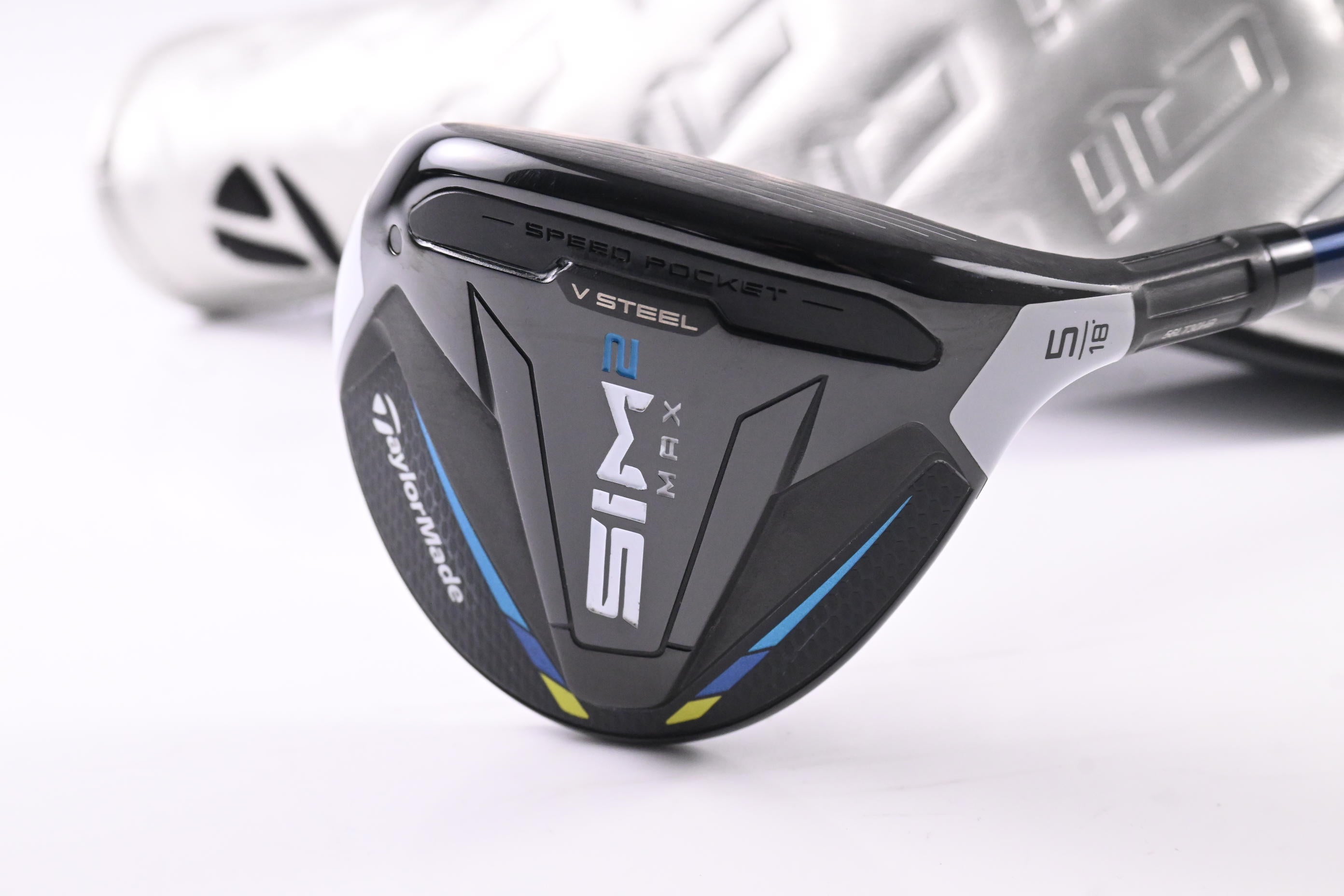 Taylormade SIM2 Max #5 Wood / 18 Degree / Regular Flex Ventus Blue 5 Shaft