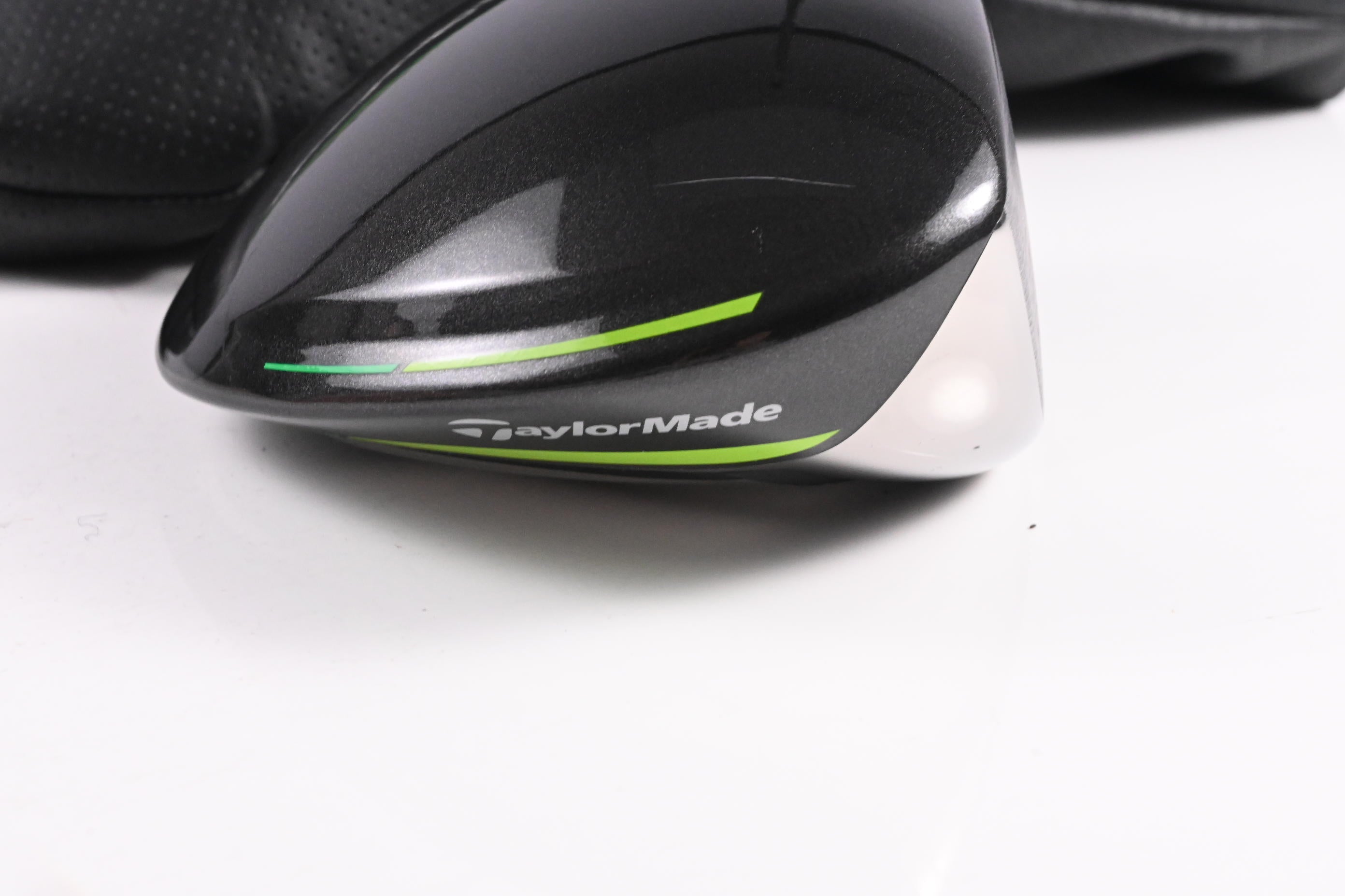 Taylormade RBZ Driver / 10.5 Degree / Regular Flex Taylormade RBZ 55 Shaft