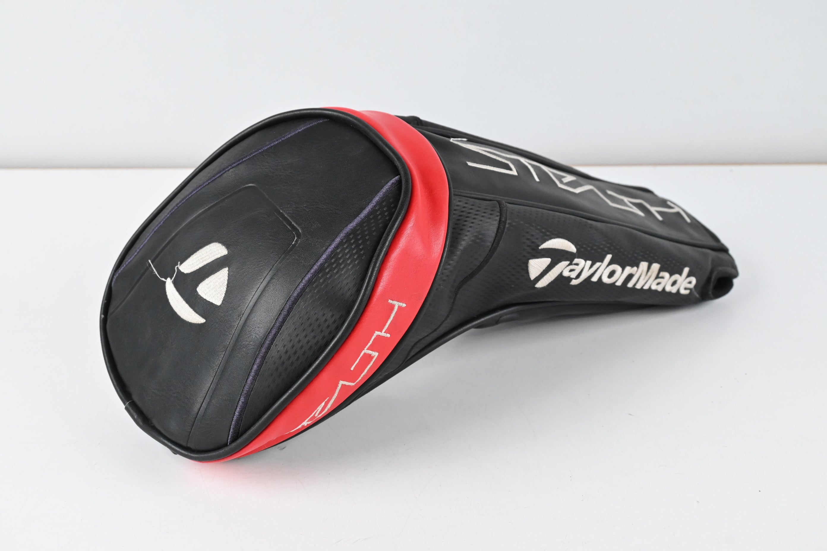 Taylormade Stealth Driver / 9 Degree / Stiff Flex Fujikura Ventus 5 Shaft