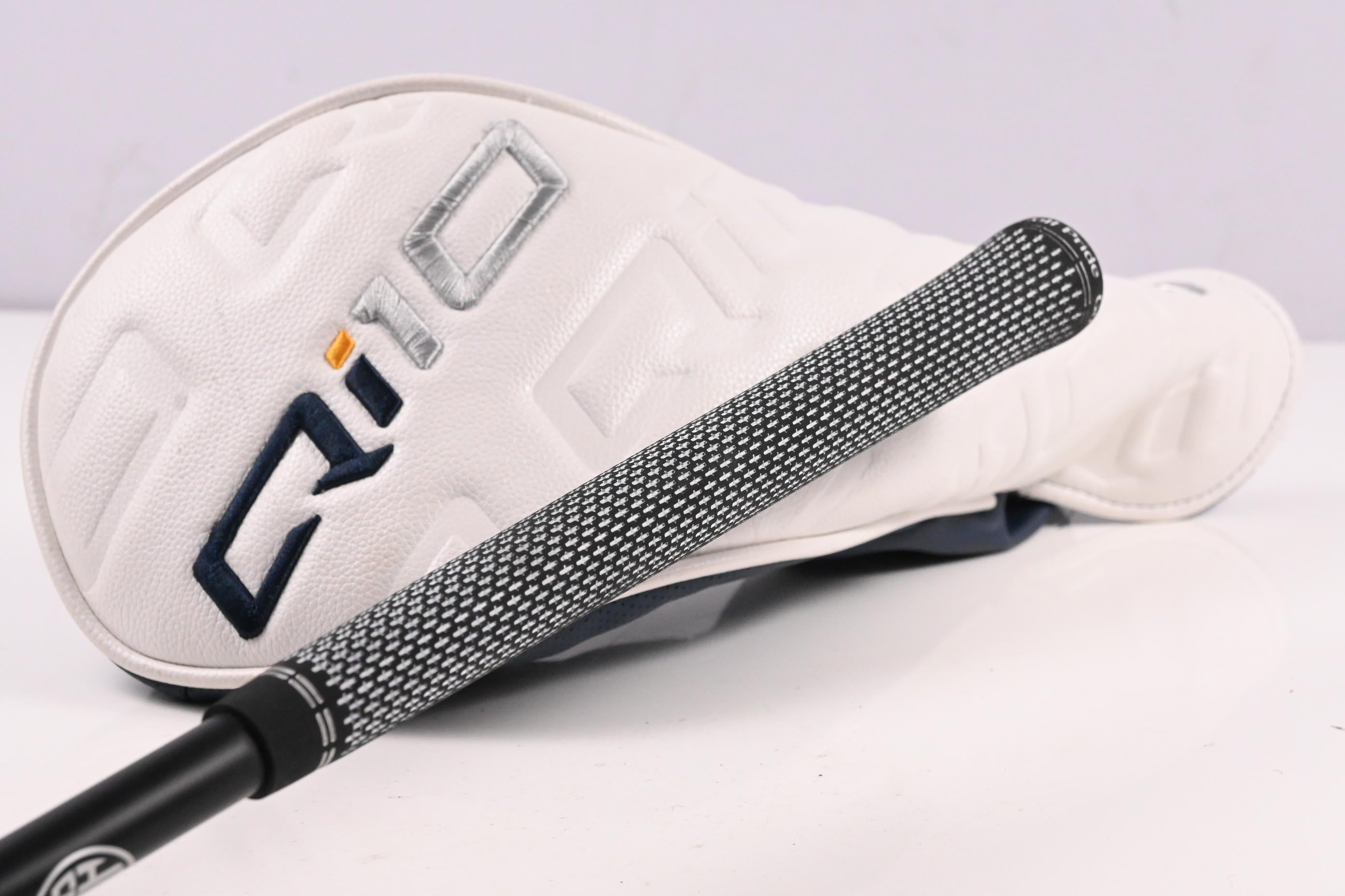 Taylormade Qi10 Driver / 9 Degree / Stiff Flex Project X HZRDUS Black 62 Shaft