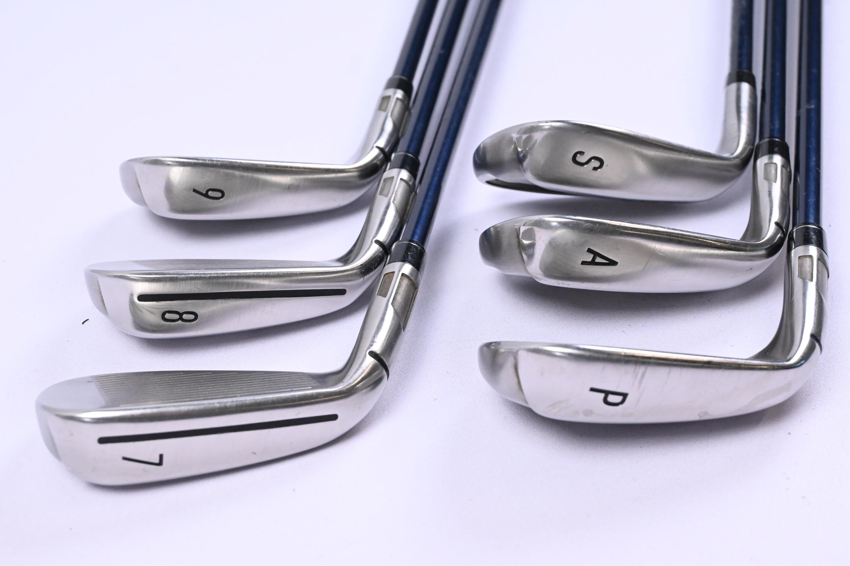 Taylormade SIM2 Max Irons / 7-PW+GW+SW / Senior Flex Ventus Blue 5 Shaft