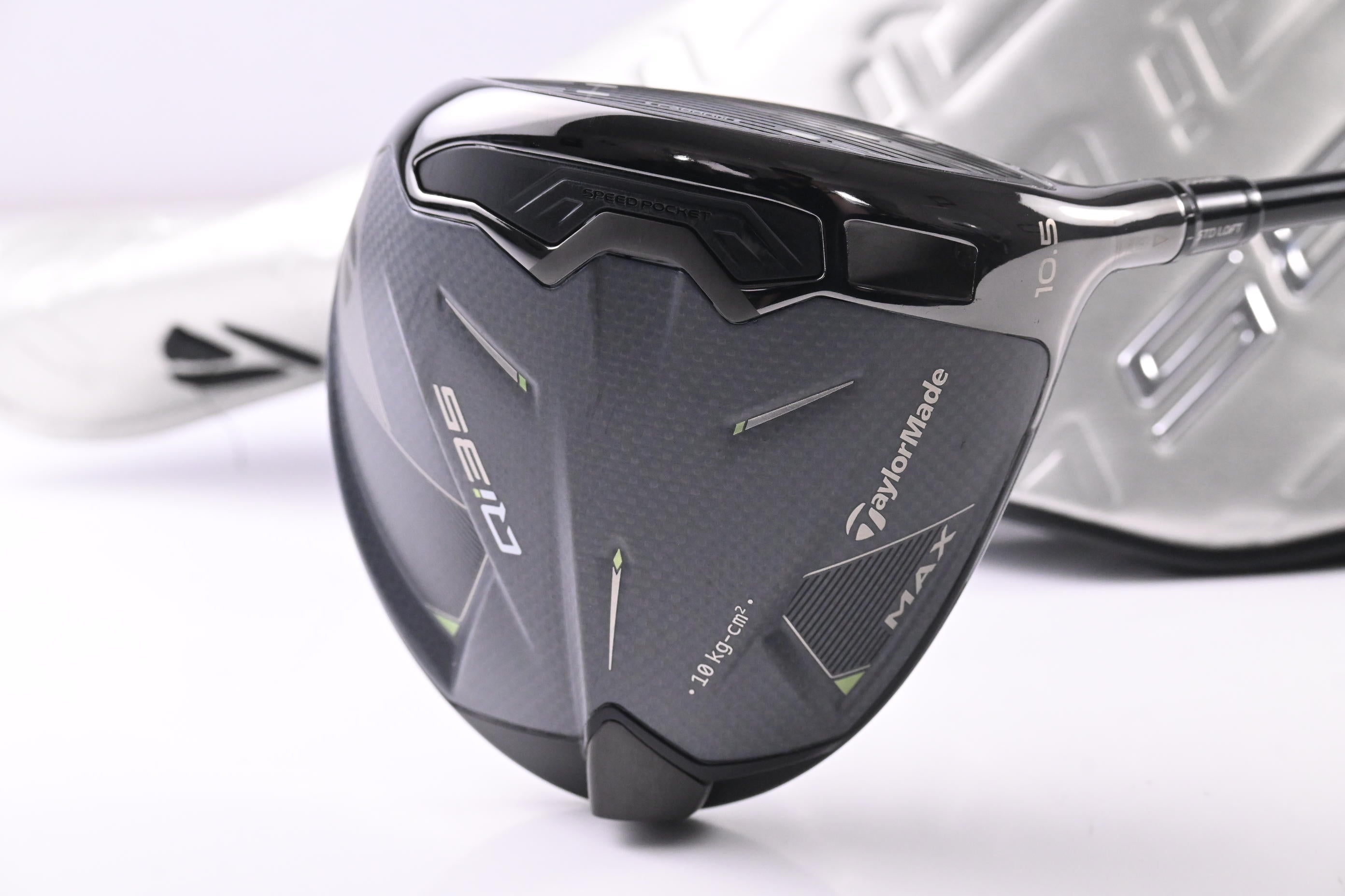 Taylormade Qi35 Max Driver / 10.5 Degree / Regular Flex Ventus Red 5 Shaft