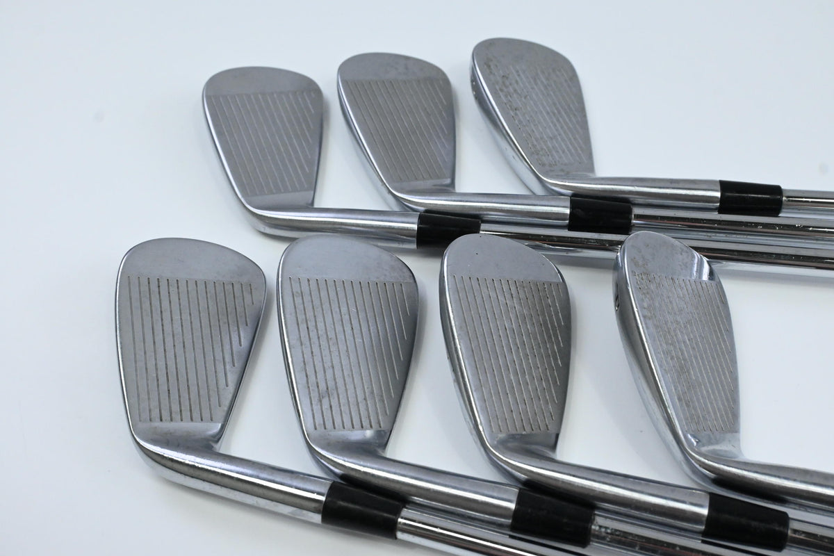 Taylormade Tour Preferred MC 2011 Irons / 4-PW / Stiff Flex Dynamic Gold S300