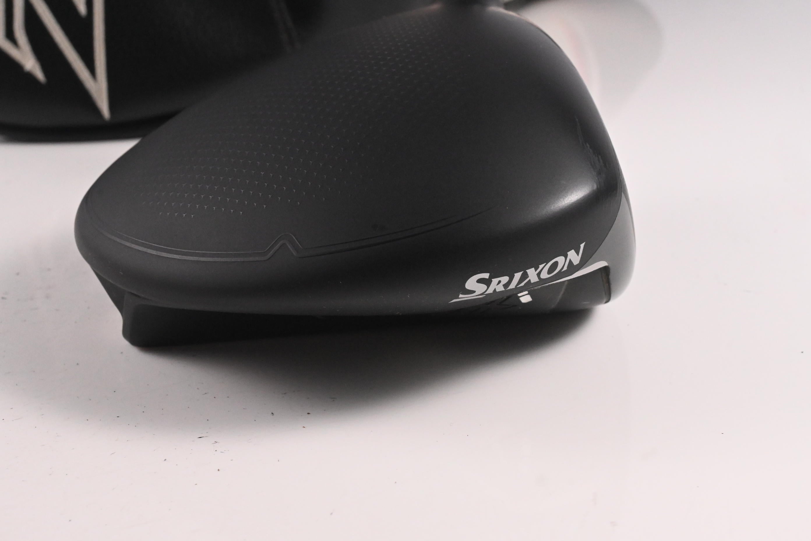 Srixon ZXi Max Driver / 10.5 Degree / Regular Flex Denali Red 50 Shaft