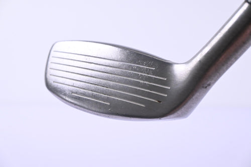 Titleist 585.H #2 Hybrid / 17 Degree / Stiff Flex Aldila NV 85 Shaft