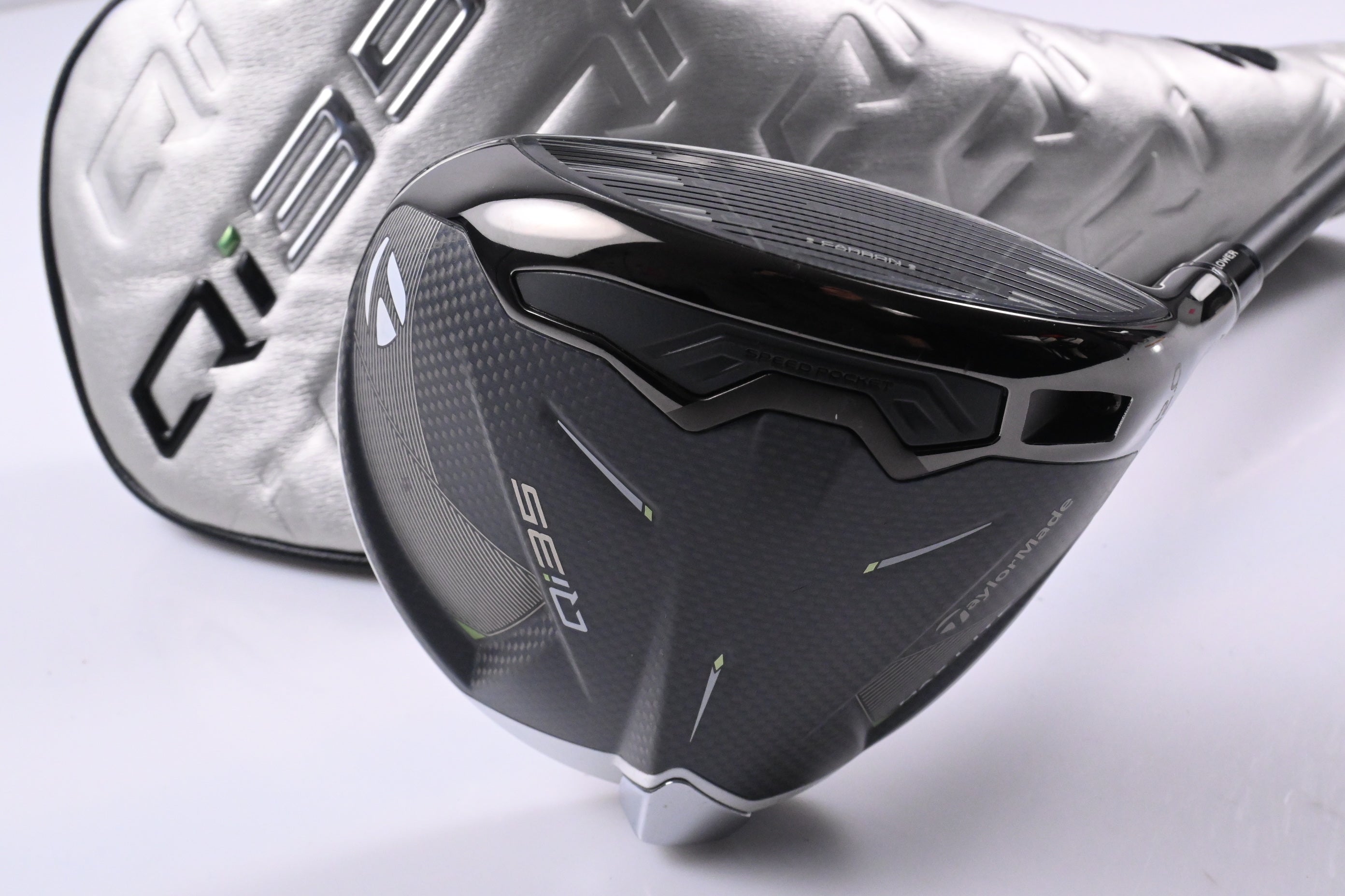 Taylormade Qi35 Max Lite Driver / 12 Degree / Senior Flex Vanquish 4 Shaft