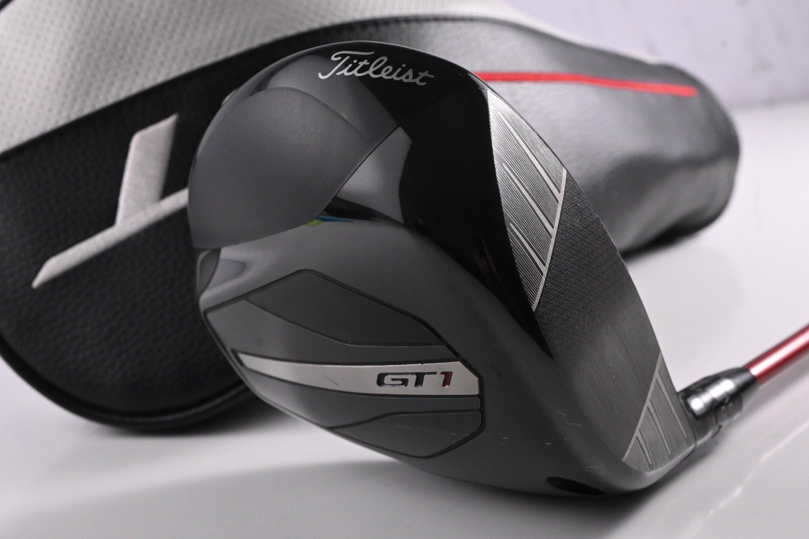 Titleist GT1 Driver / 10 Degree / Regular Flex Denali Red 50 Shaft