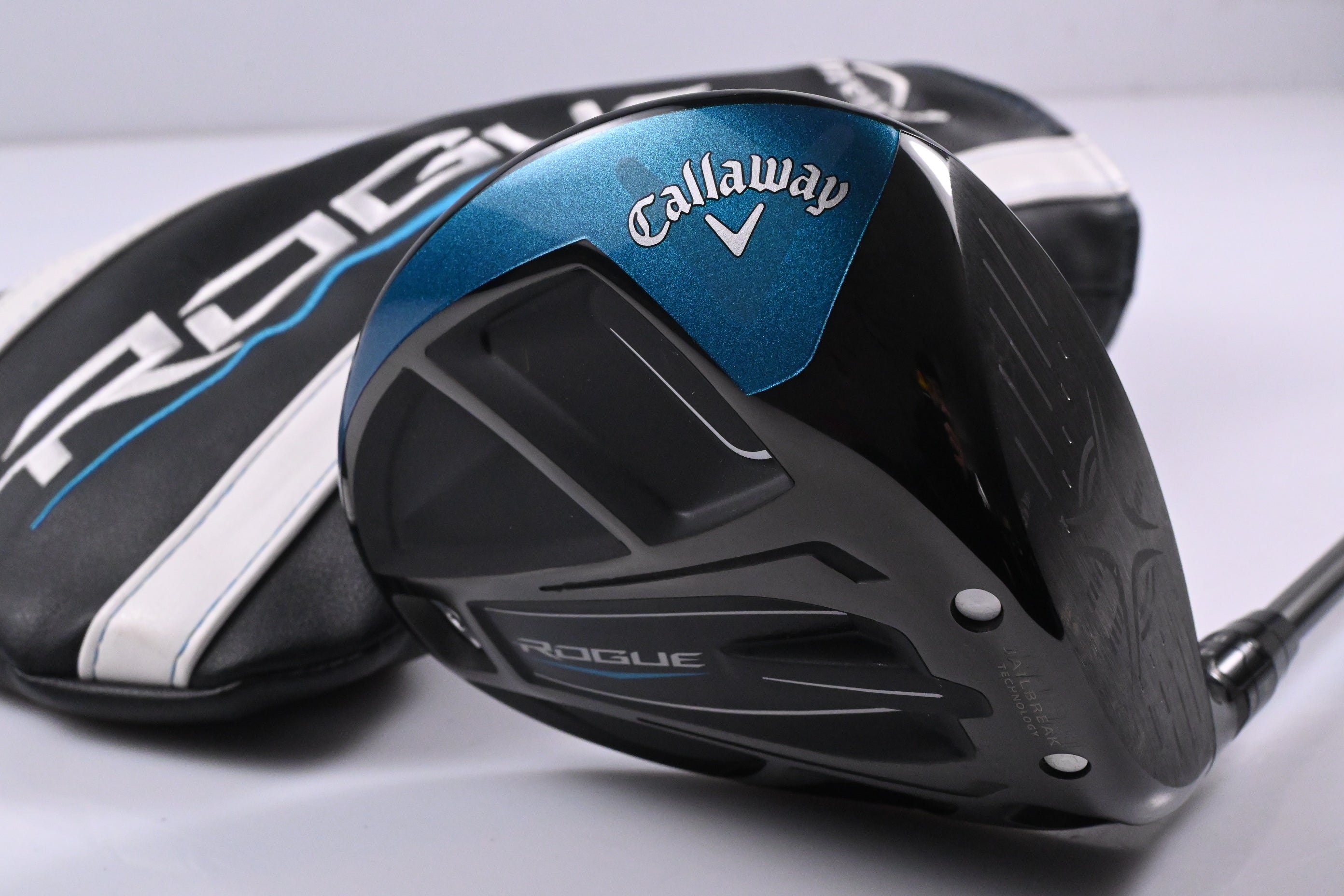 Callaway Rogue Driver / 10.5 Degree / Regular Flex Aldila SYNERGY Blue 50 Shaft