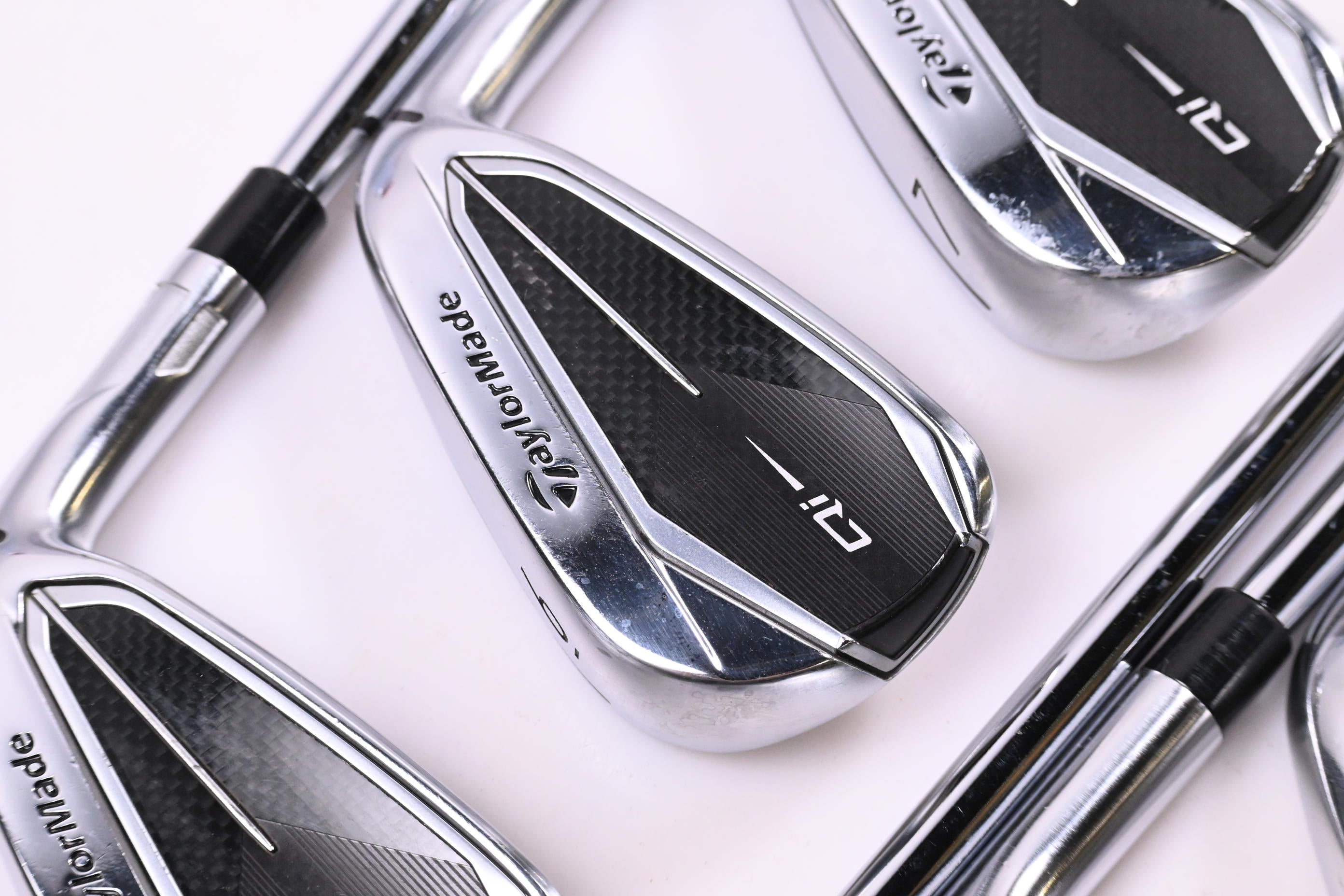 Taylormade Qi Irons / 5-PW+GW / Regular Flex KBS MAX MT 85 Shafts