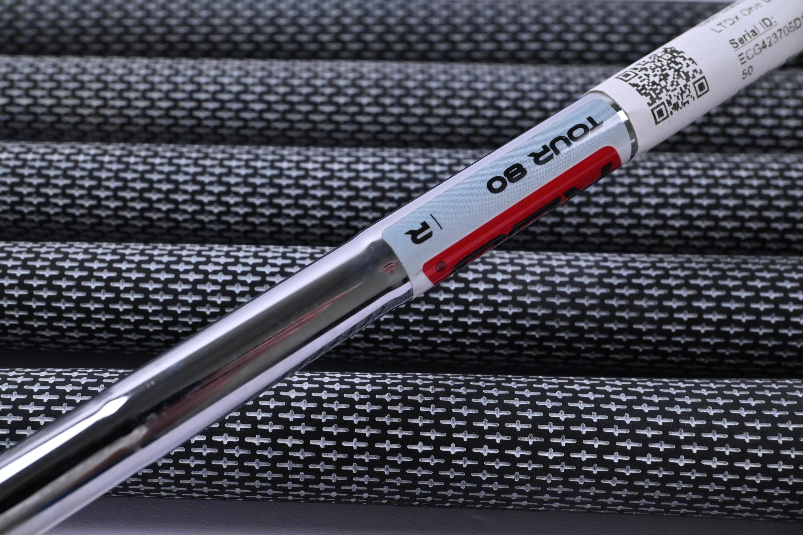 Cobra LTDx One Length Irons / 6-PW+GW / Regular Flex KBS Tour 90 Shafts