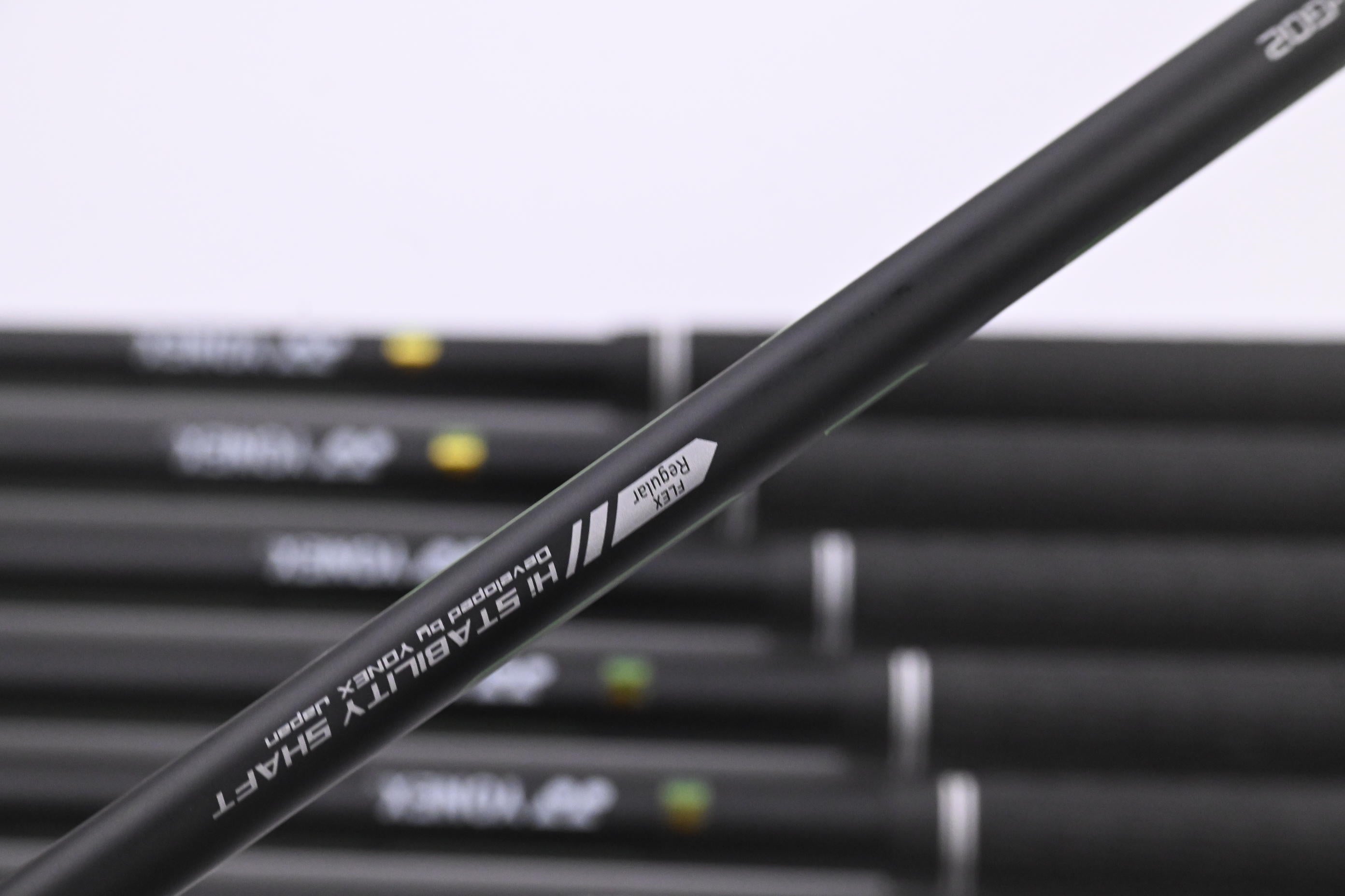 Yonex Ezone GS i-Tech Irons / 5-PW+SW / Regular Flex Yonex EX-G02 Shafts