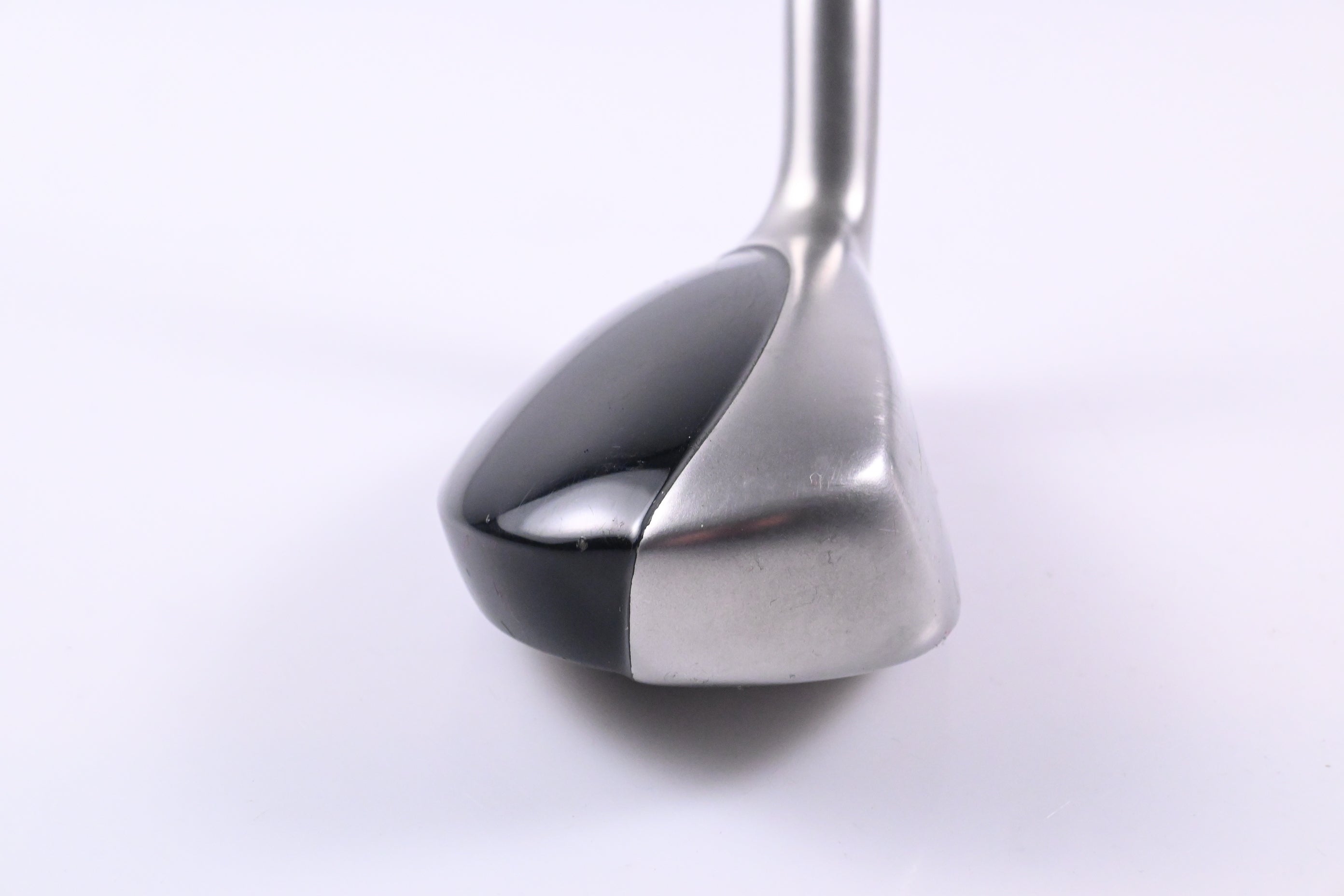 Taylormade Rescue Mid #3 Hybrid / 19 Degree / Stiff Flex Taylormade Steel Shaft